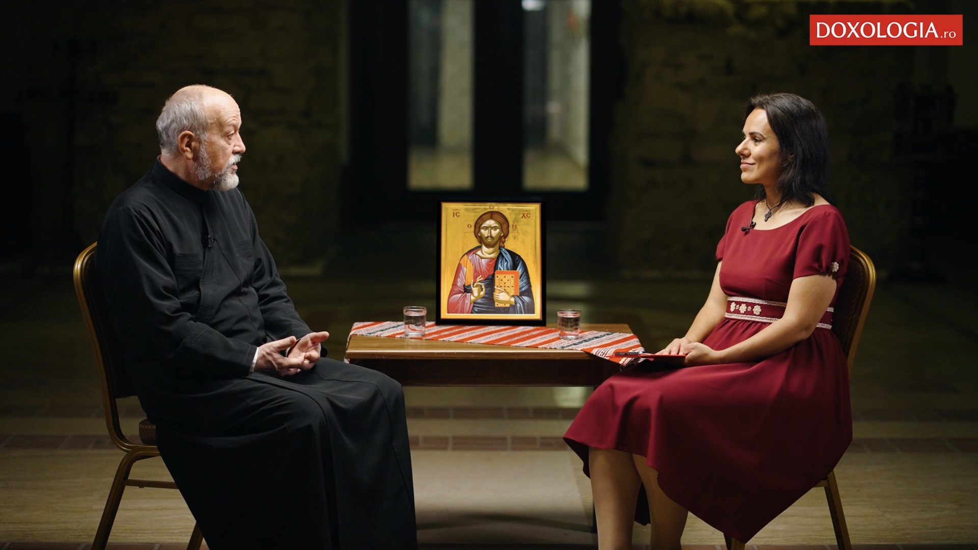 (Video) „Viața mea a fost un mare dar!” – povestiri ale preotului care a cunoscut îndeaproape patru Sfinți