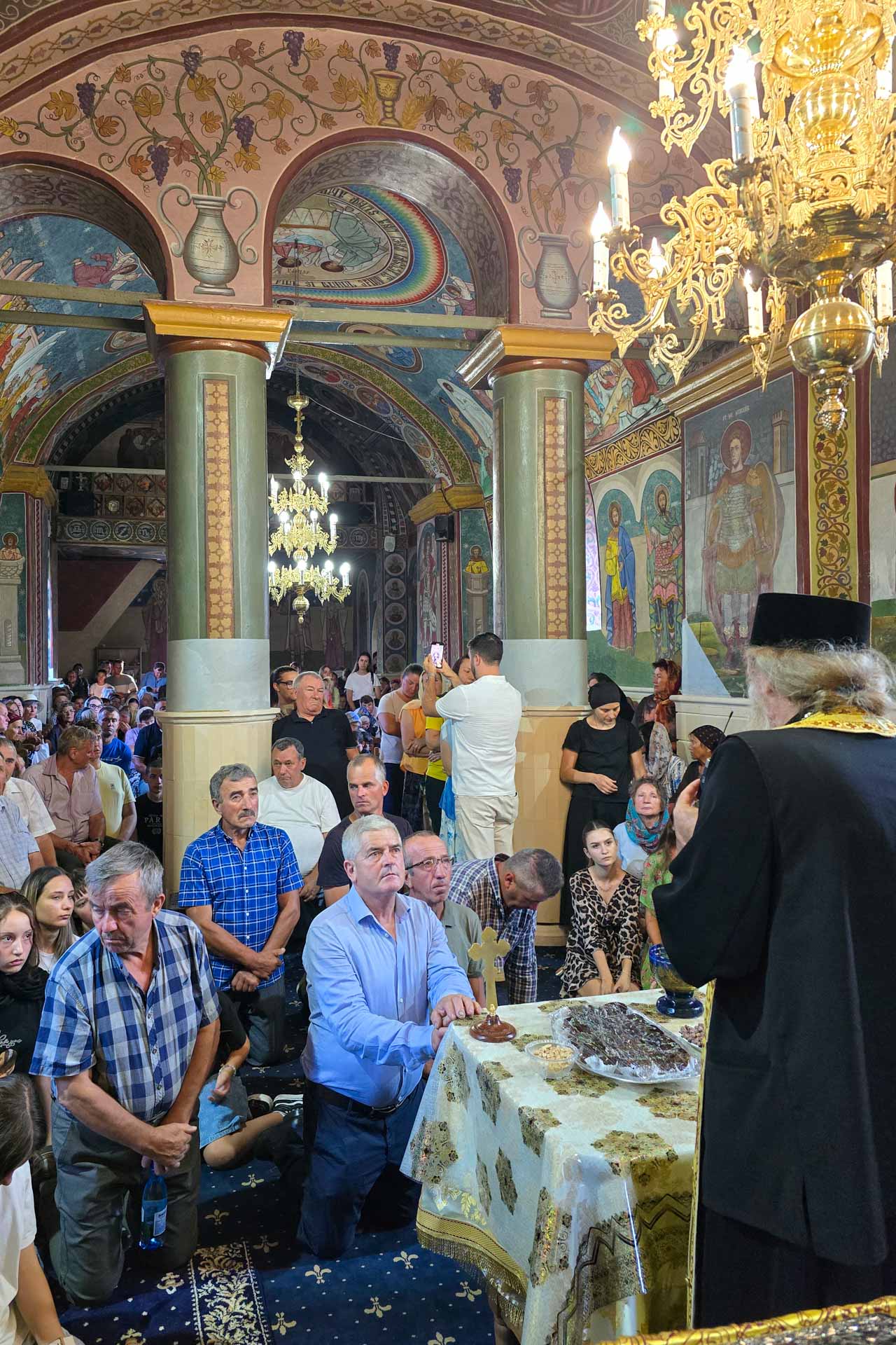 Seară duhovnicească și conferință misionară la Parohia „Sfinții Voievozi” din Cristești, Protopopiatul Pașcani