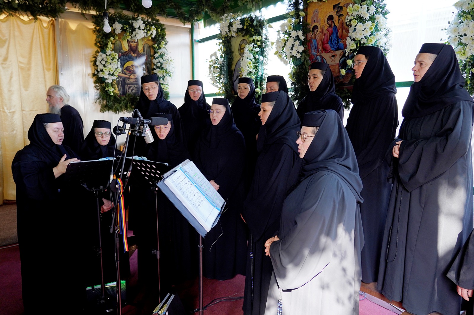 Întemeietorul Mănăstirii Văratec, Sfântul Cuvios Iosif, a fost sărbătorit astăzi