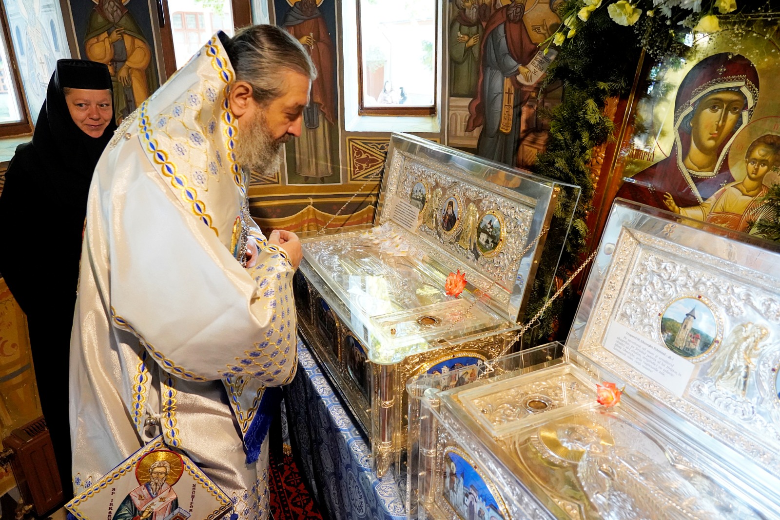 Întemeietorul Mănăstirii Văratec, Sfântul Cuvios Iosif, a fost sărbătorit astăzi