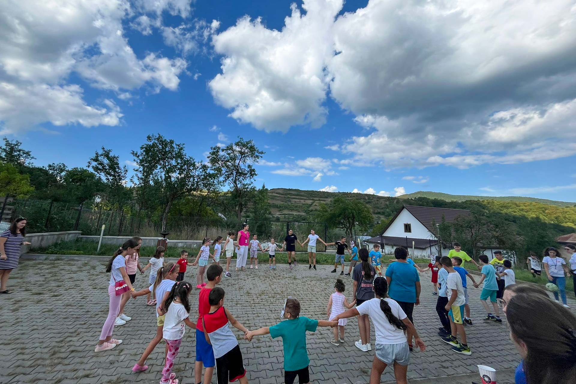 Tabăra Ortodoxă „Vacanță în pridvorul Bisericii” – Parohia Ortodoxă Dumbrăveni, Protopopiatul Beclean, Ediția a IX-a