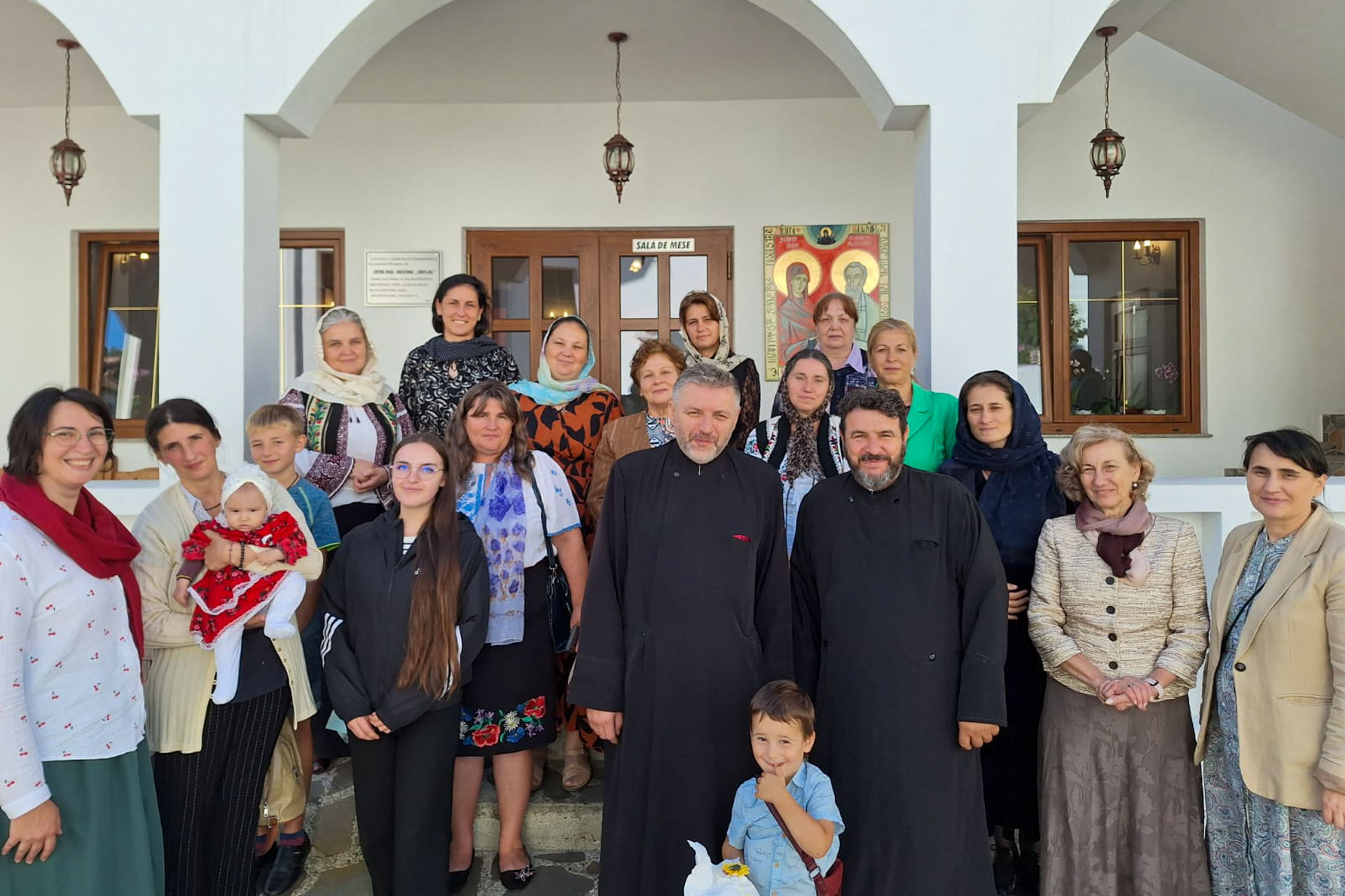 „Cu dragoste pentru mame” – o zi de respiro și recunoștință pentru femeile cu mulți copii