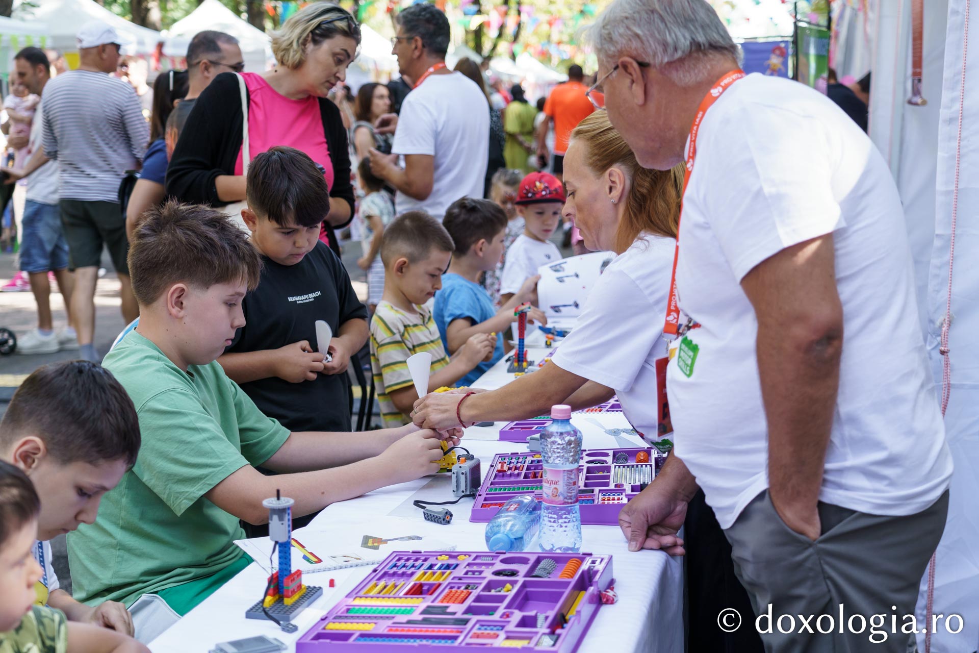 Festivalul Familiei, ediția a V-a, prilej de bucurie și întâlnire la Iași / Foto: Mihail Vrăjitoru Festivalul Familiei, ediția a V-a, prilej de bucurie și întâlnire la Iași