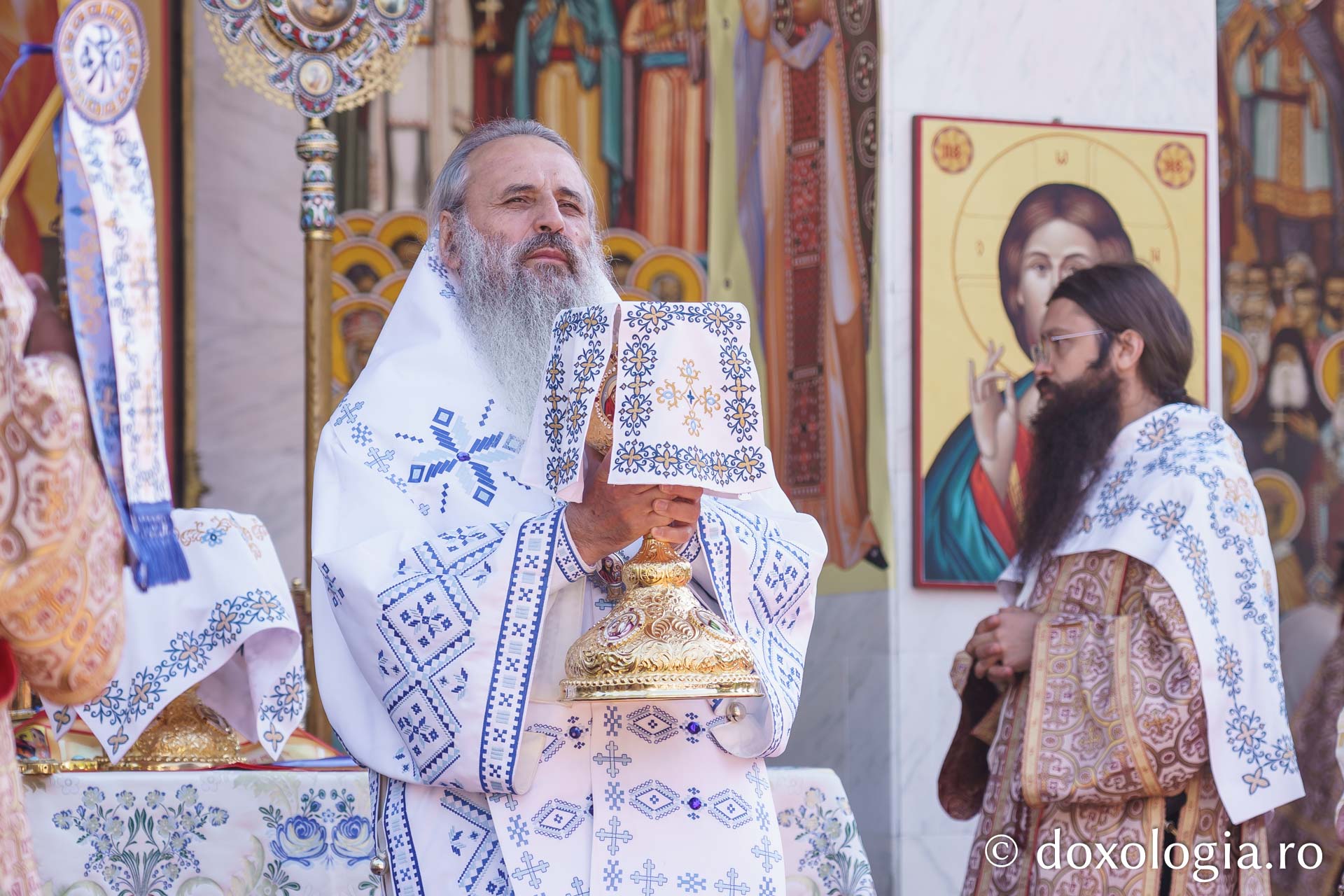 Sărbătoare la Mănăstirea Sihăstria de praznicul Nașterii Maicii Domnului / Foto: Mihail Vrăjitoru Sărbătoare la Mănăstirea Sihăstria de praznicul Nașterii Maicii Domnului