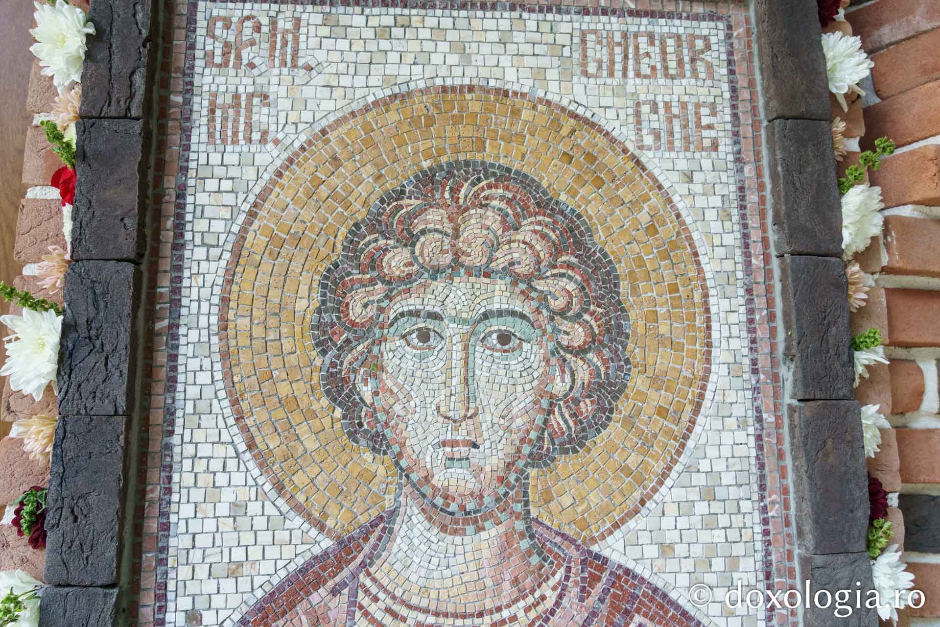 Sfințire de Altar de vară și hram la Mănăstirea „Înălțarea Sfintei Cruci” din Poiana – Brusturi / Foto: Mihail Vrăjitoru Sfințire de Altar de vară și hram la Mănăstirea „Înălțarea Sfintei Cruci” din Poiana – Brusturi