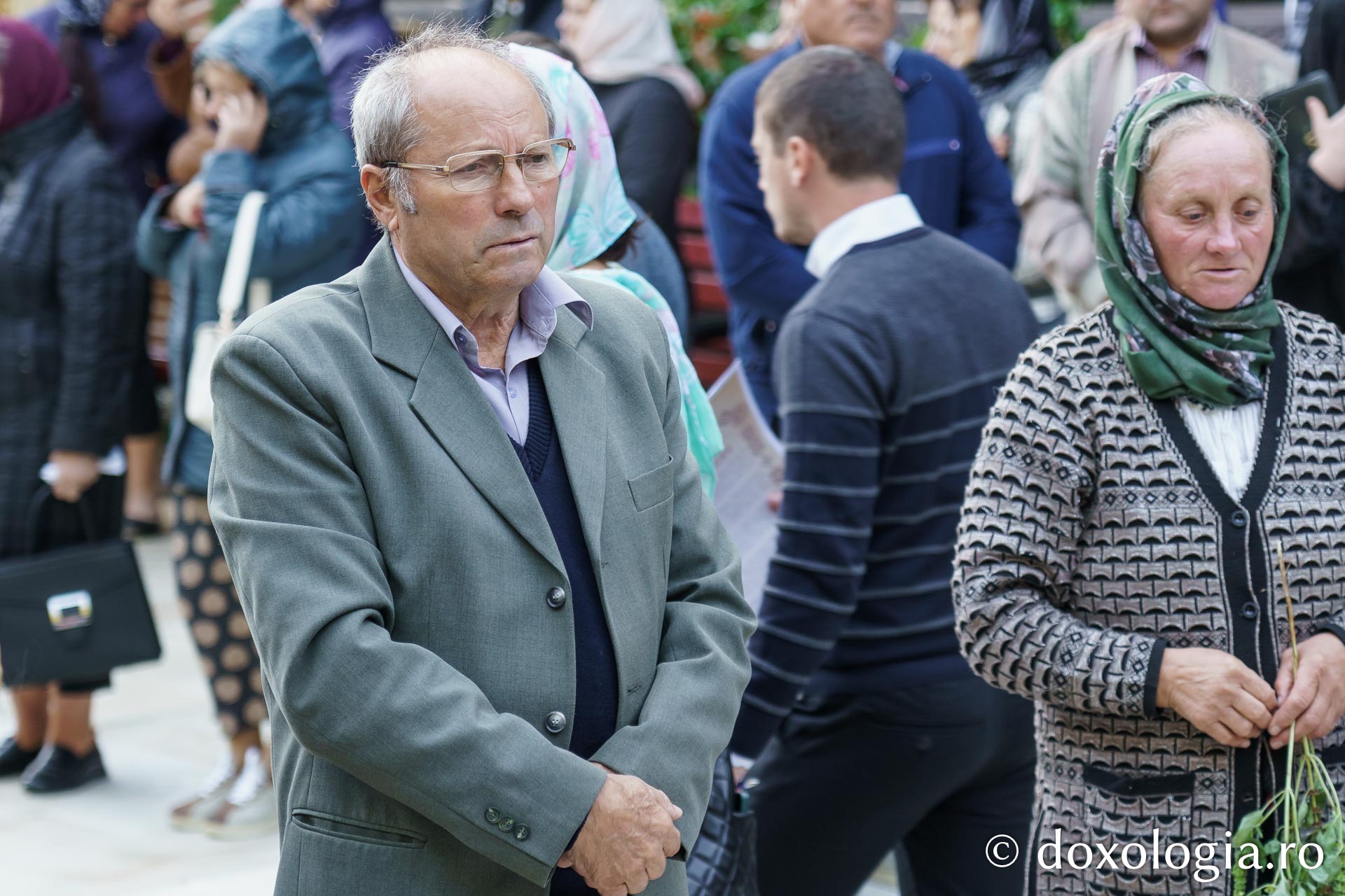 Sfințire de Altar de vară și hram la Mănăstirea „Înălțarea Sfintei Cruci” din Poiana – Brusturi / Foto: Mihail Vrăjitoru Sfințire de Altar de vară și hram la Mănăstirea „Înălțarea Sfintei Cruci” din Poiana – Brusturi