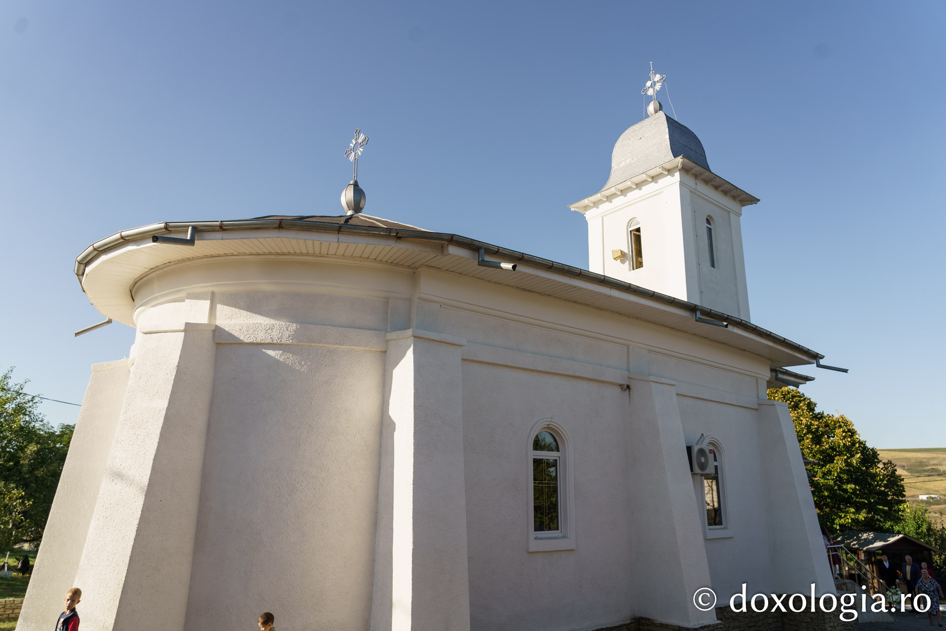 Ansamblul parohial din Dorobanț, sfințit de PS Nichifor Botoșăneanul