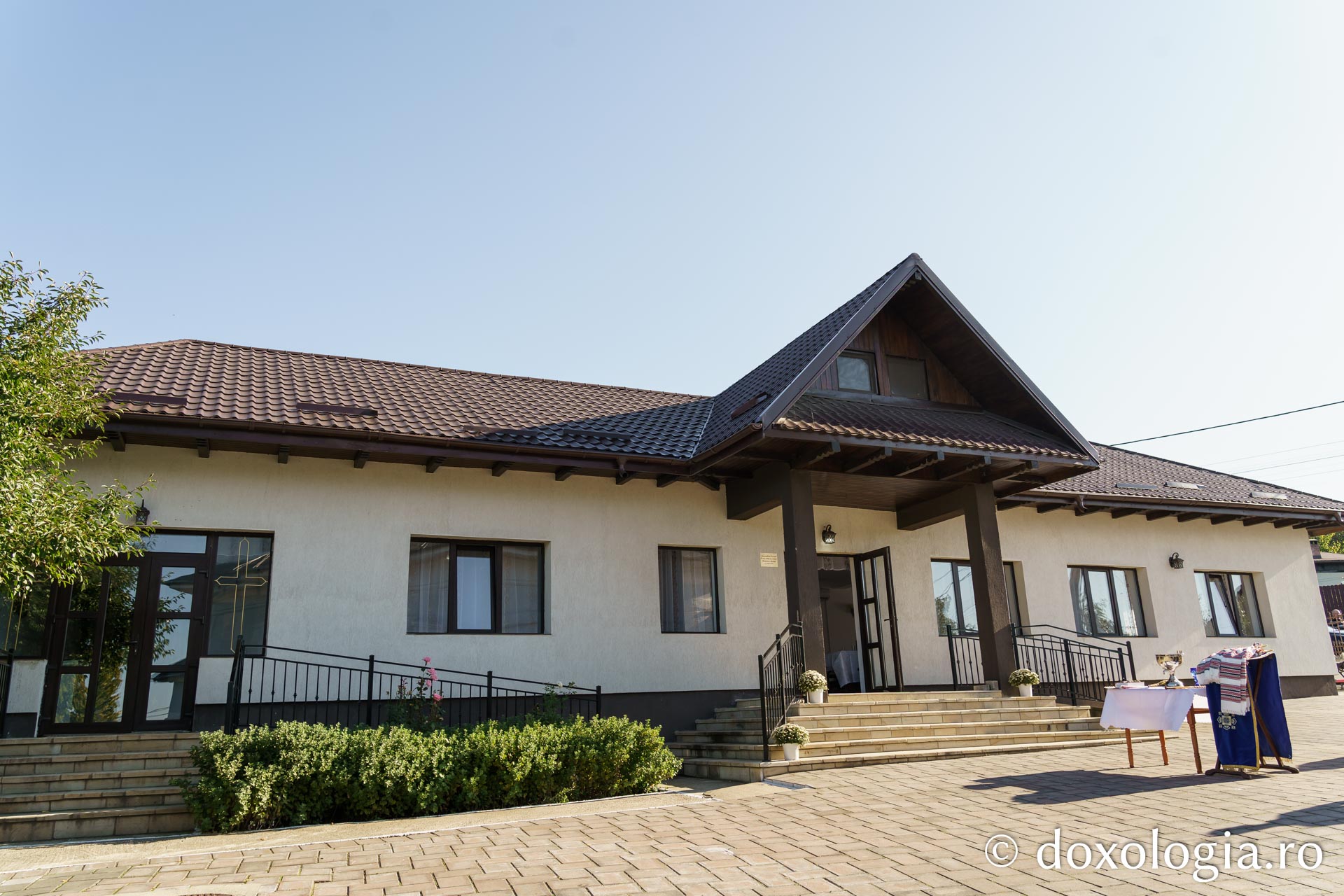 Ansamblul parohial din Dorobanț, sfințit de PS Nichifor Botoșăneanul