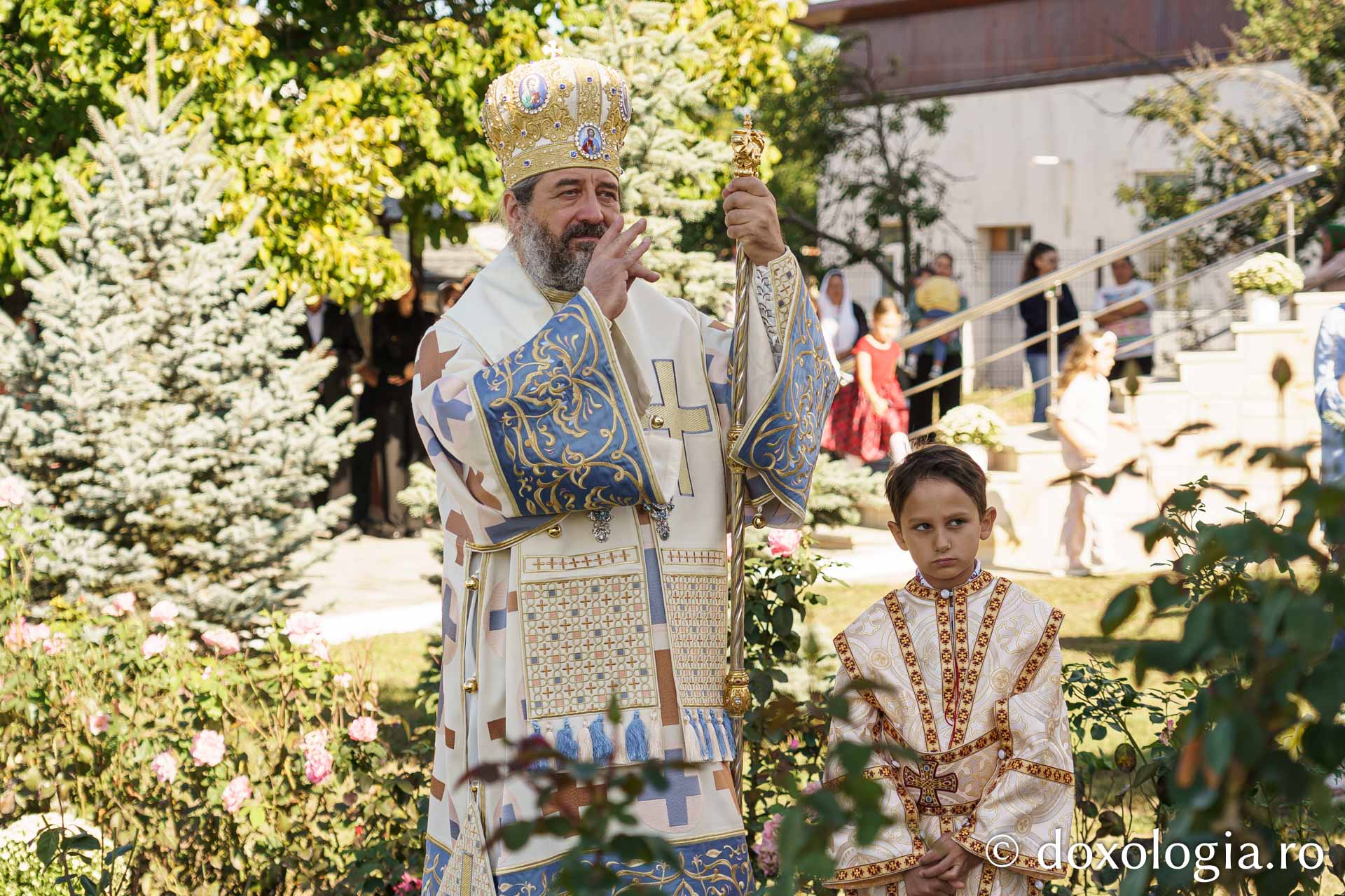 Ansamblul parohial din Dorobanț, sfințit de PS Nichifor Botoșăneanul