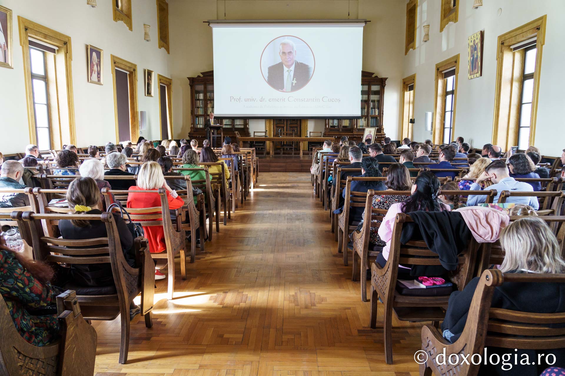 La Iași a avut loc consfătuirea profesorilor de religie din învățământul preuniversitar  / Foto: Mihail Vrăjitoru La Iași a avut loc consfătuirea profesorilor de religie din învățământul preuniversitar