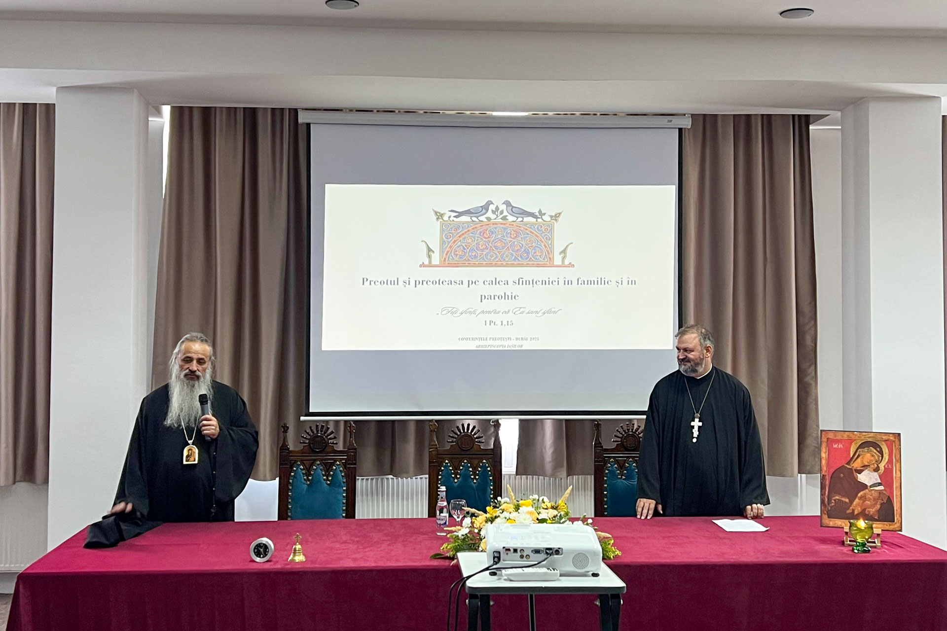 Conferință preoțească în Arhiepiscopia Iașilor: familia pe drumul sfințeniei