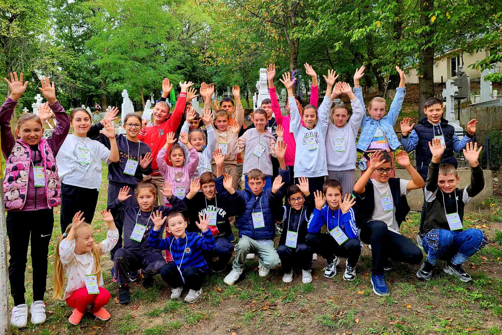 Copiii din Parohia „Sfântul Gheorghe” Șcheia, împreună în tabăra de toamnă