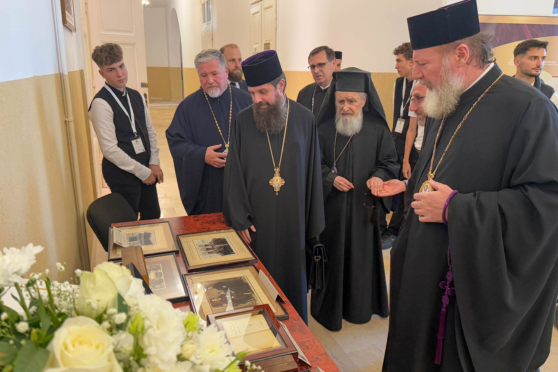 Eveniment editorial la Arad dedicat operei Sfântului Ilarion V. Felea