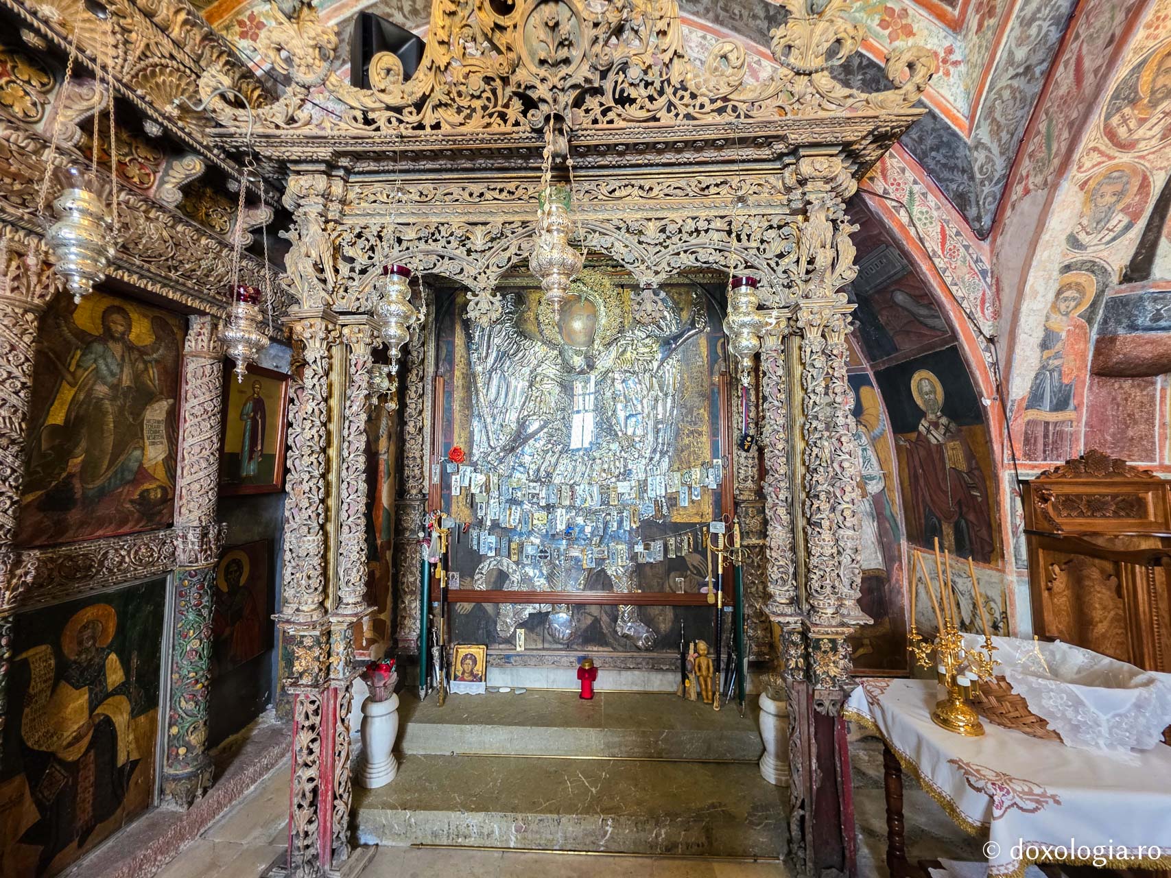 Icoana Sfântului Arhanghel Mihail Roukouniotis din Insula Symi