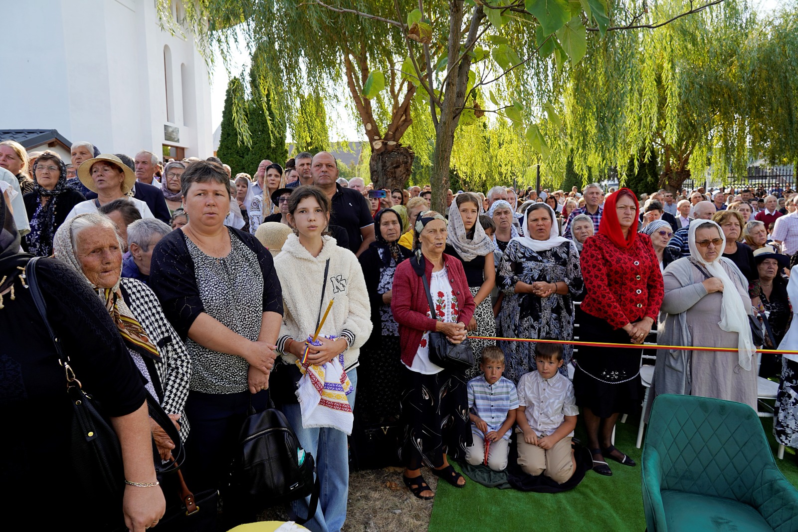 Un nou lăcaș de rugăciune pentru credincioșii din Zănești, după 25 de ani de osteneală și jertfă