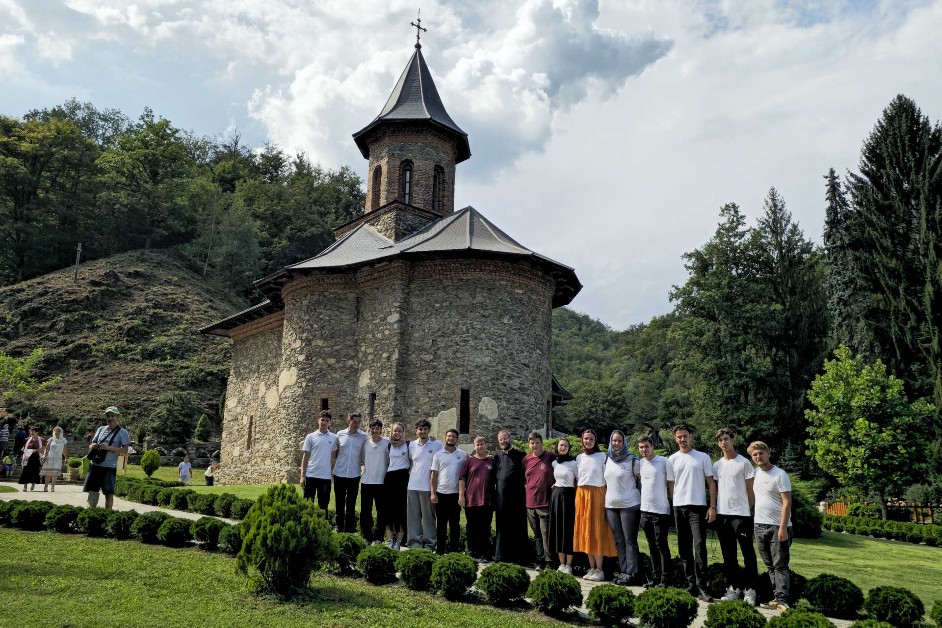 Jurnal de călătorie – pelerinaj și drumeție în Masivul Parâng Jurnal de călătorie – pelerinaj și drumeție în Masivul Parâng
