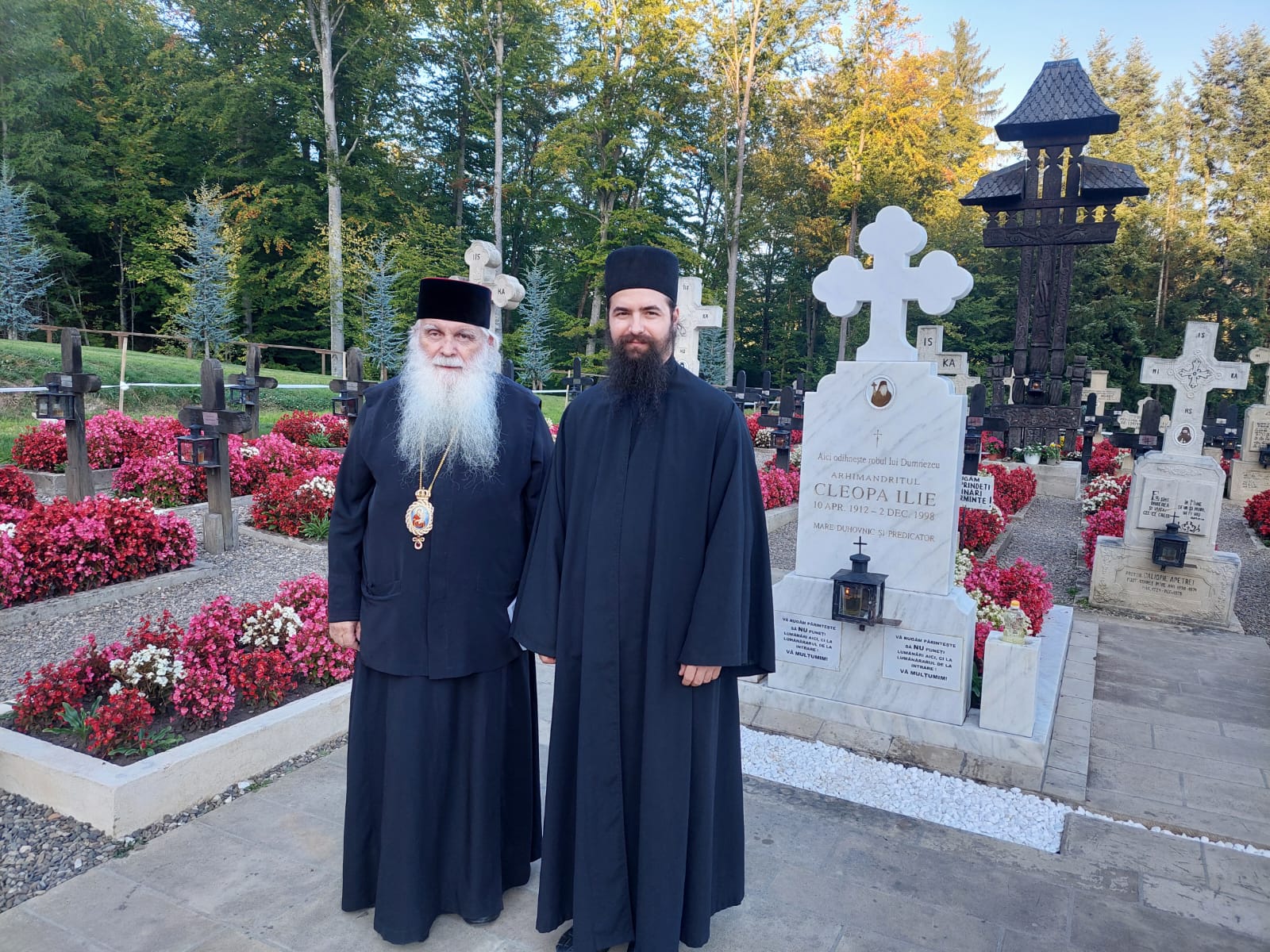 Mitropolitul Nectarie al Argolidei, în vizită la Mănăstirea Sihăstria