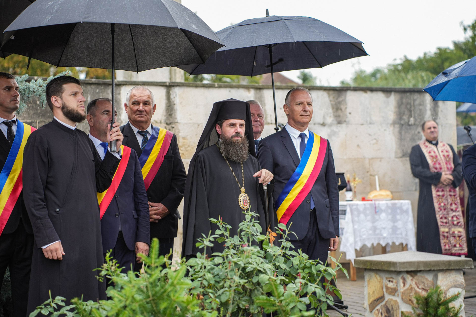 Preasfințitul Părinte Benedict a oficiat slujba de pomenire a martirilor de la Ip, la 85 de ani de la masacrul din 1940