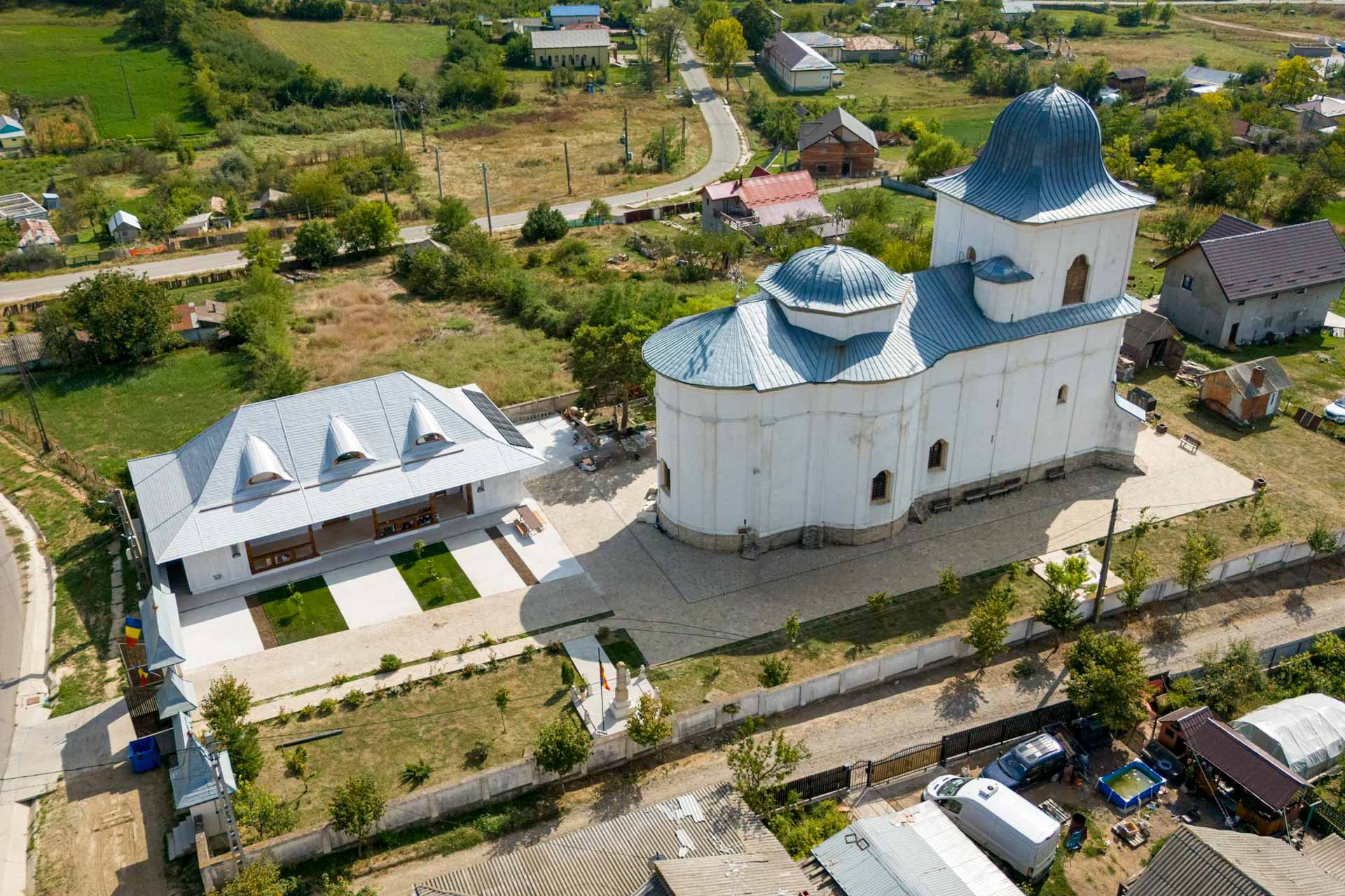 PS Nichifor va sfinți sâmbătă noul Așezământ social al Parohiei Cucuteni – Lețcani PS Nichifor va sfinți sâmbătă noul Așezământ social al Parohiei Cucuteni – Lețcani