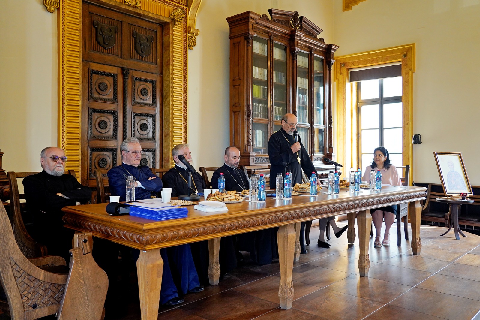 Promoția 2000 a Facultății de Teologie din Iași s-a reîntâlnit după 25 de ani