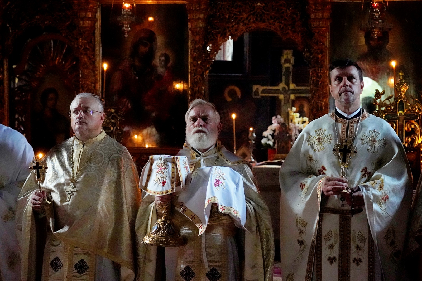 Promoția 2000 a Facultății de Teologie din Iași s-a reîntâlnit după 25 de ani