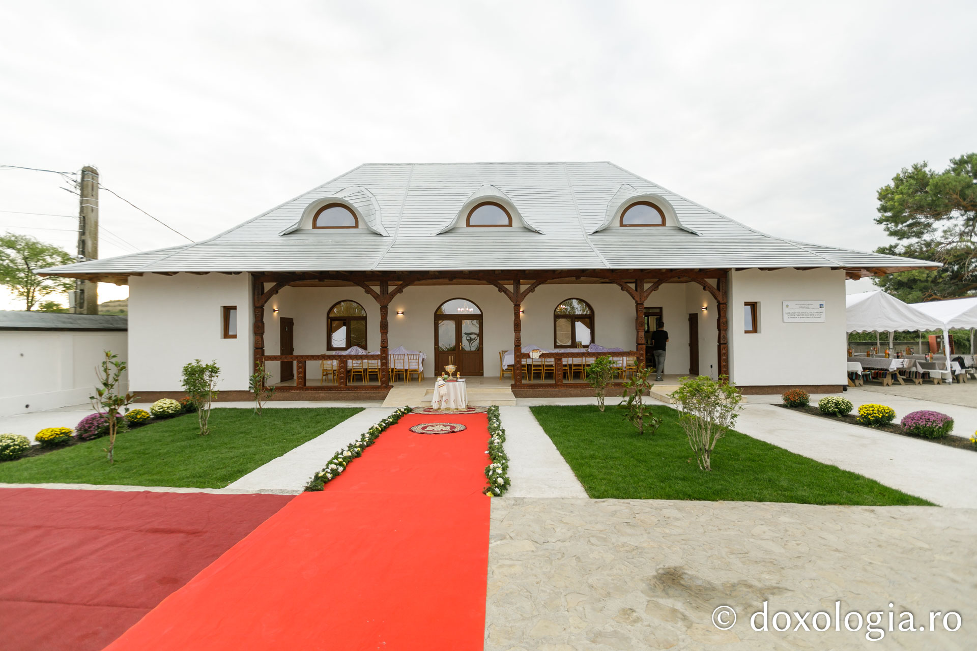 Așezământul social al Parohiei Cucuteni – Lețcani