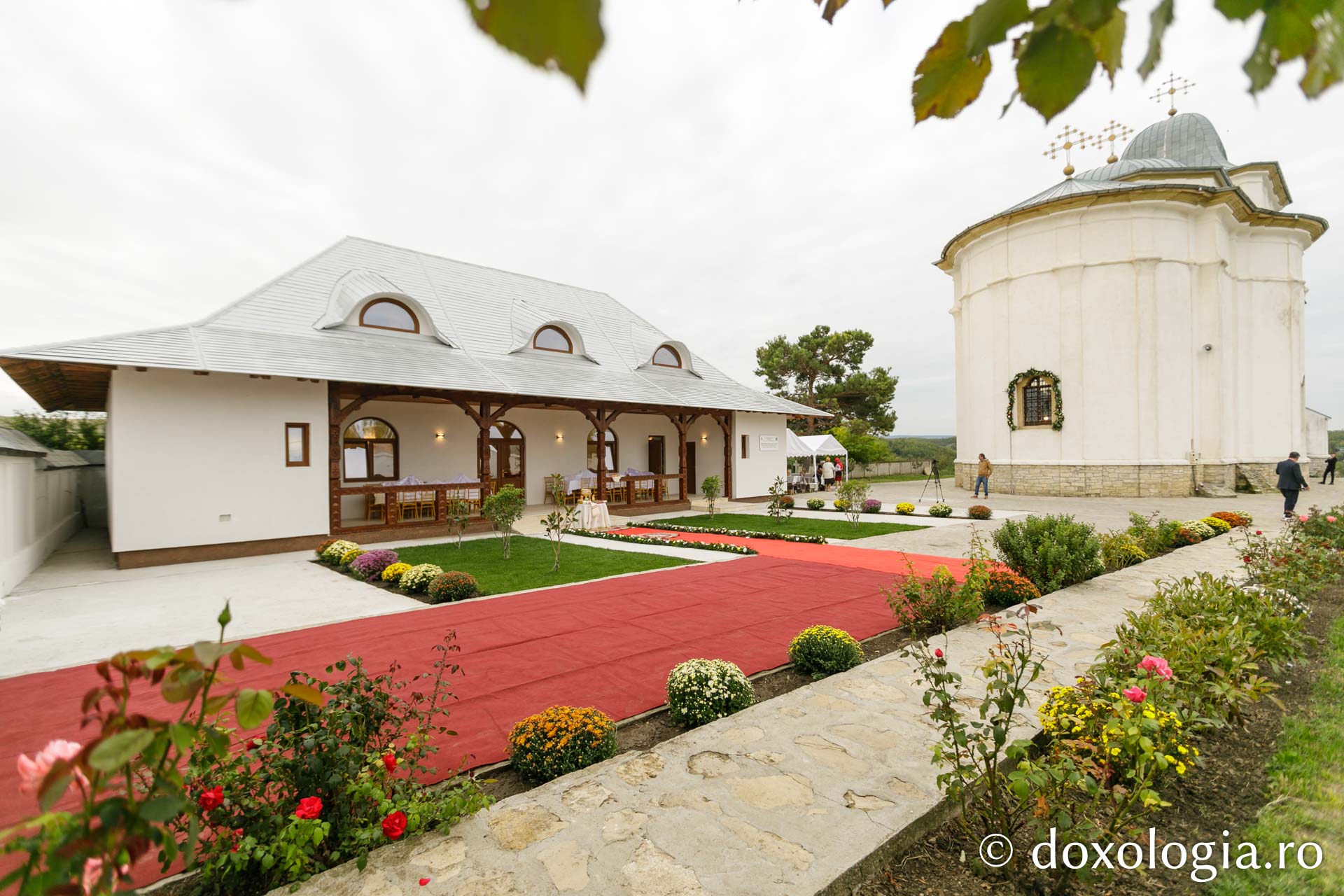 Așezământul social al Parohiei Cucuteni – Lețcani