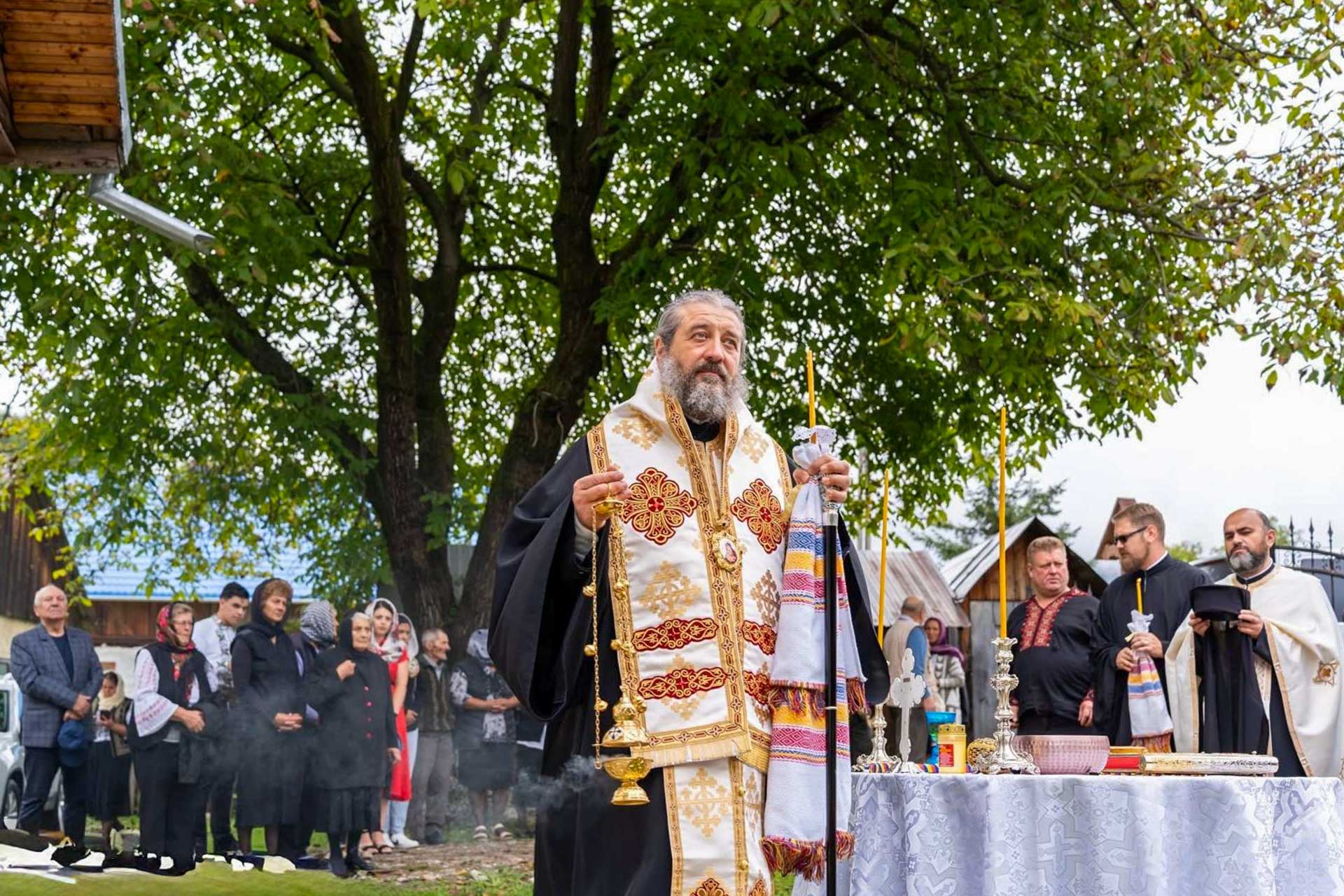 Sfințire și binecuvântare la Parohia „Adormirea Maicii Domnului” din Grințieș