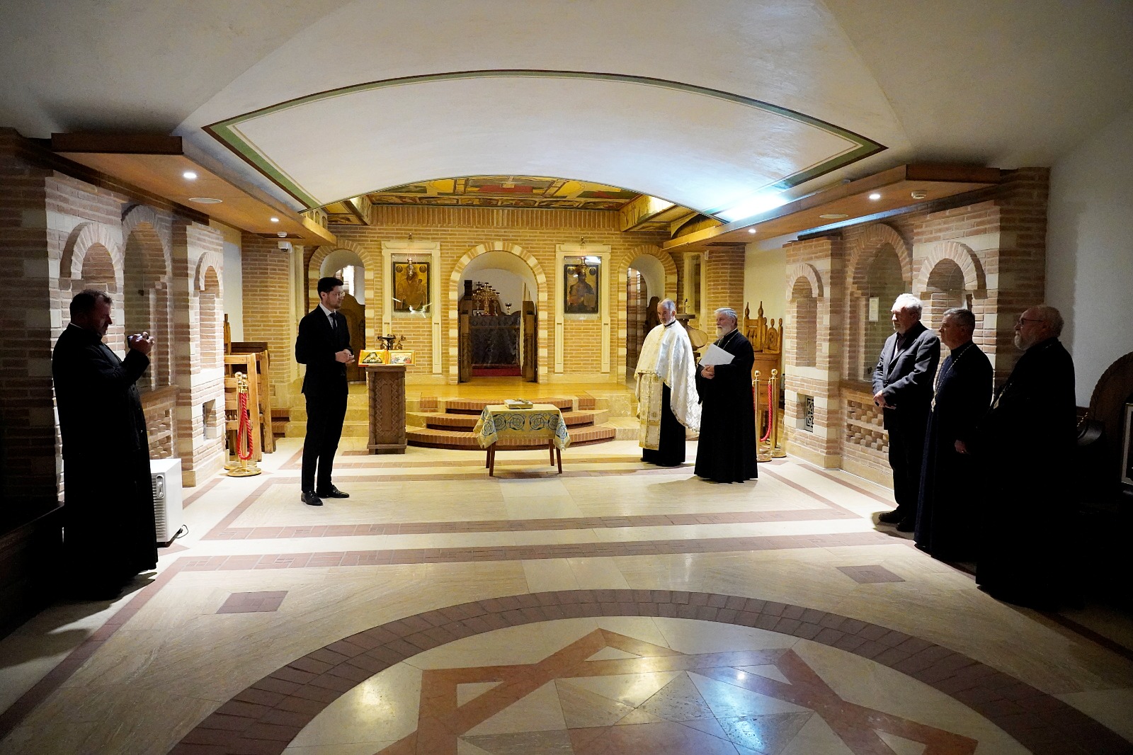 O teză de doctorat despre Sensul vieții, pornind de la reflecțiile teologice ale Sfântului Preot Dumitru Stăniloae, a fost susținută astăzi la Iași