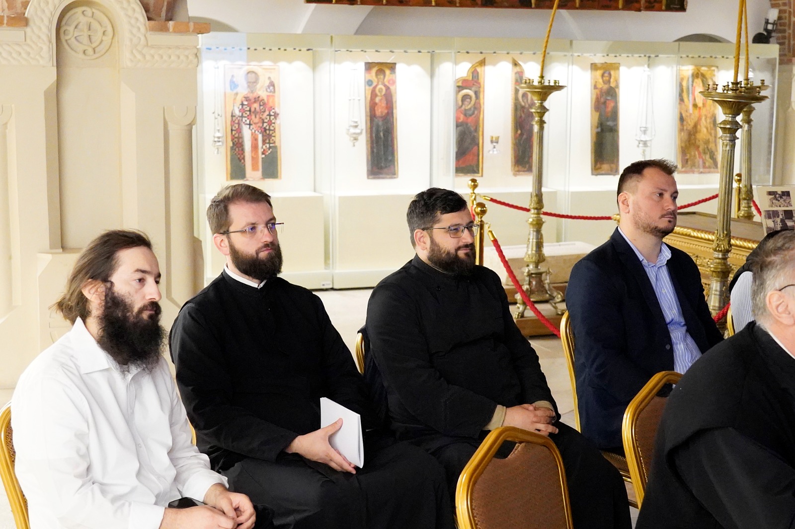 O teză de doctorat despre Sensul vieții, pornind de la reflecțiile teologice ale Sfântului Preot Dumitru Stăniloae, a fost susținută astăzi la Iași