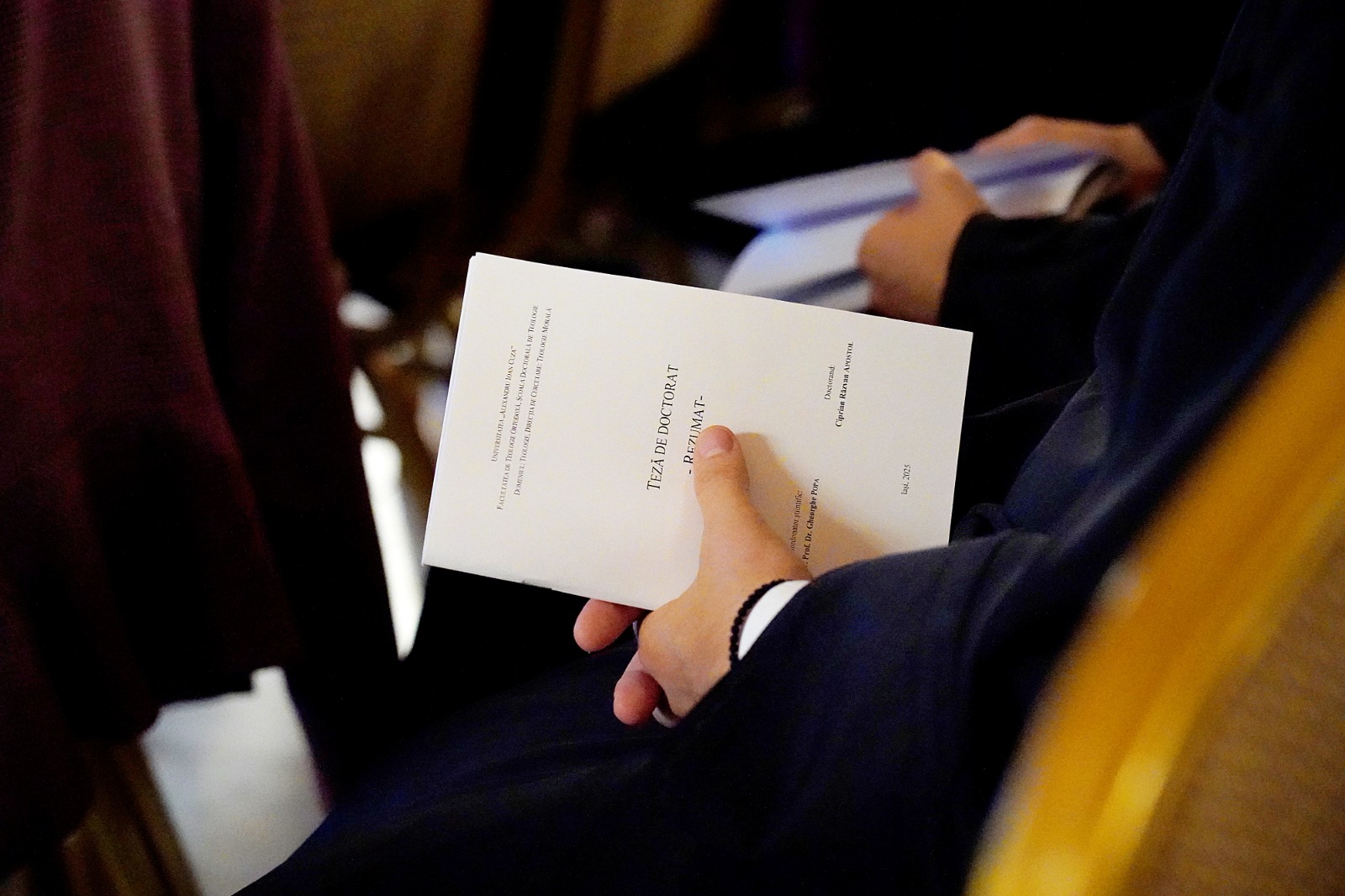 O teză de doctorat despre Sensul vieții, pornind de la reflecțiile teologice ale Sfântului Preot Dumitru Stăniloae, a fost susținută astăzi la Iași