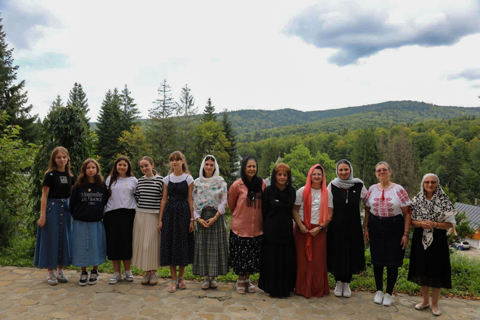 Tabere de pictură iconografică la Mănăstirea Sihăstria