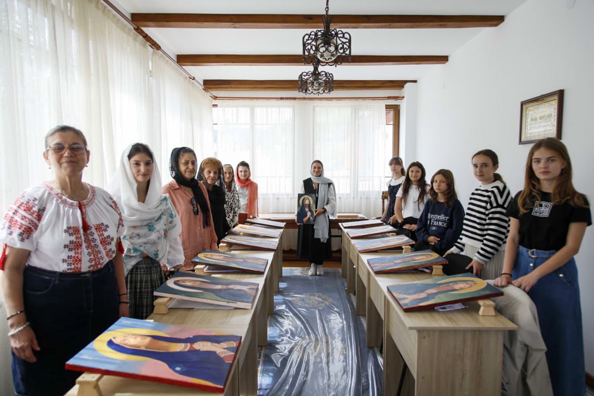 Tabere de pictură iconografică la Mănăstirea Sihăstria