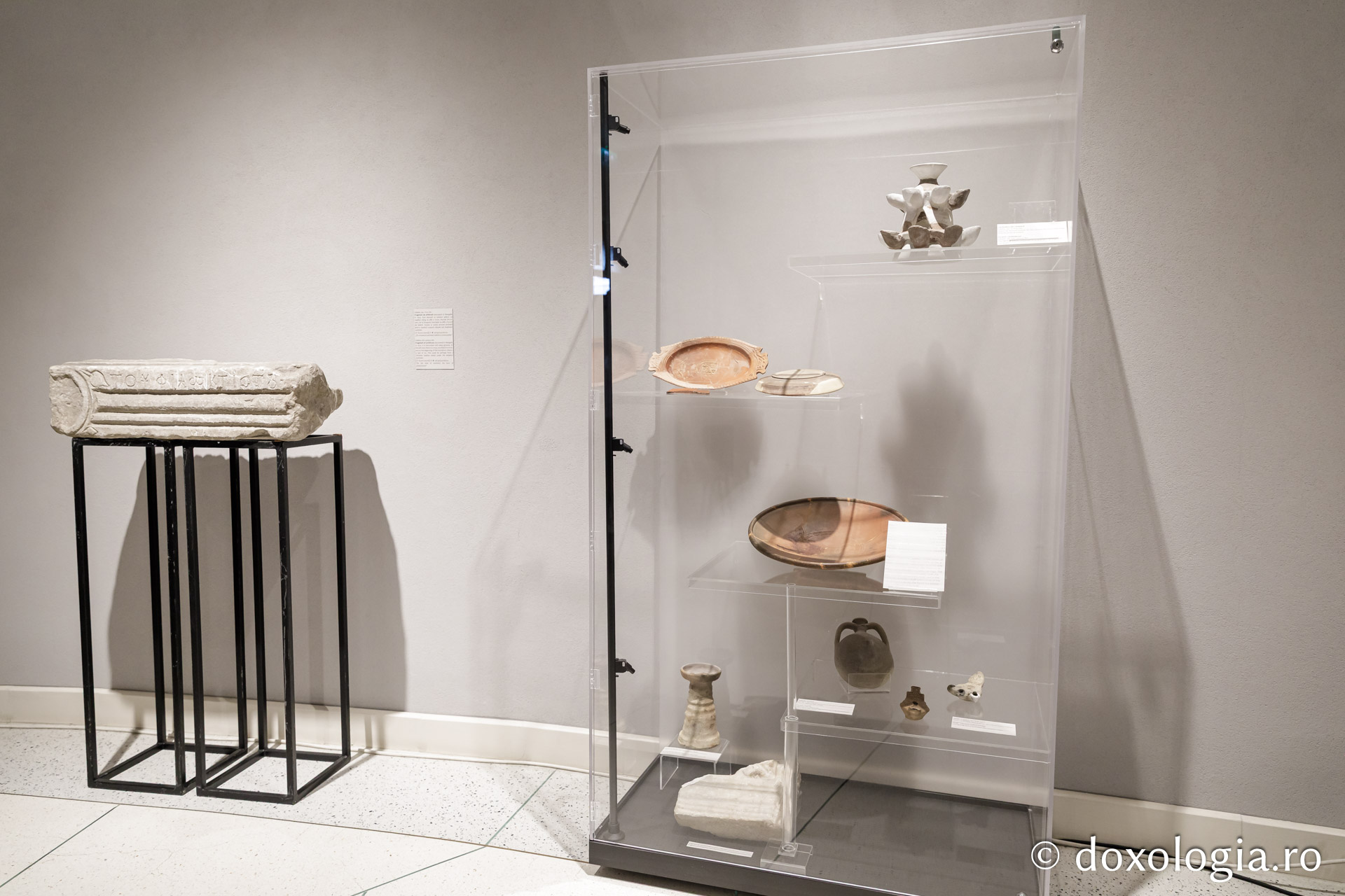 O expoziție unică despre începuturile creștinismului în Dobrogea, deschisă la Palatul Braunstein din Iași