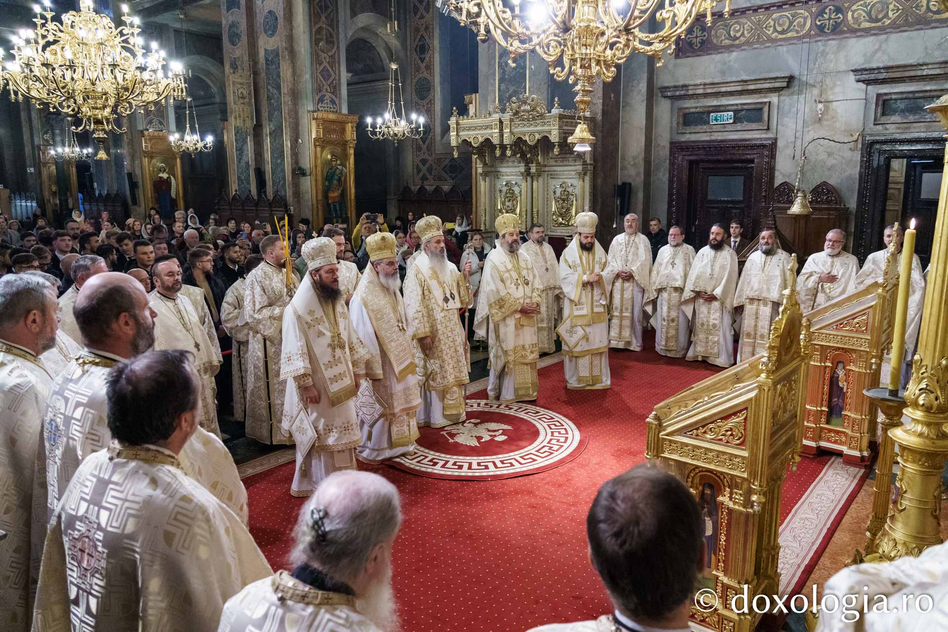 Deschiderea anului universitar la Facultatea de Teologie Ortodoxă din Iași, prin rugăciune și slujire arhierească