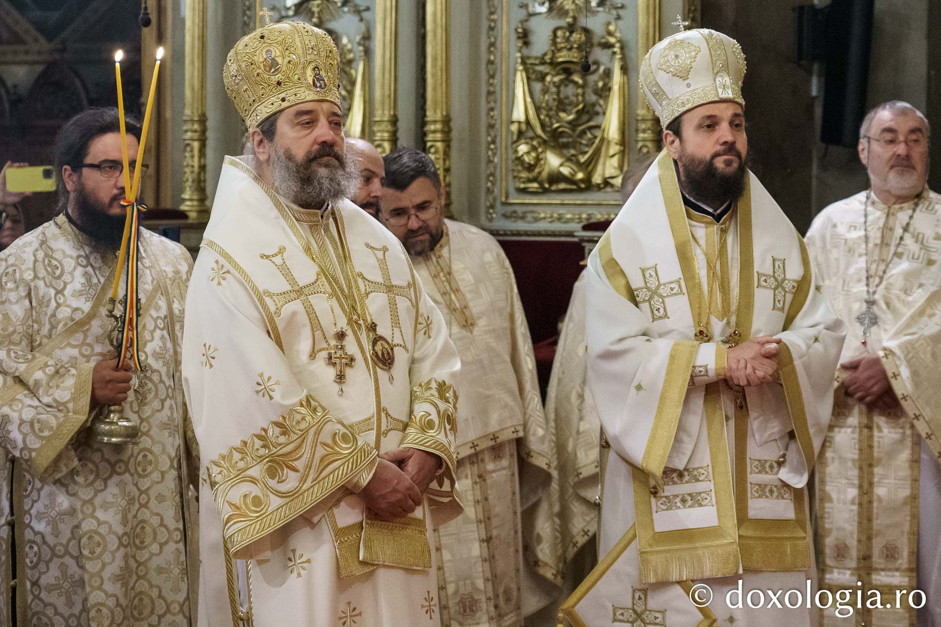 Deschiderea anului universitar la Facultatea de Teologie Ortodoxă din Iași, prin rugăciune și slujire arhierească