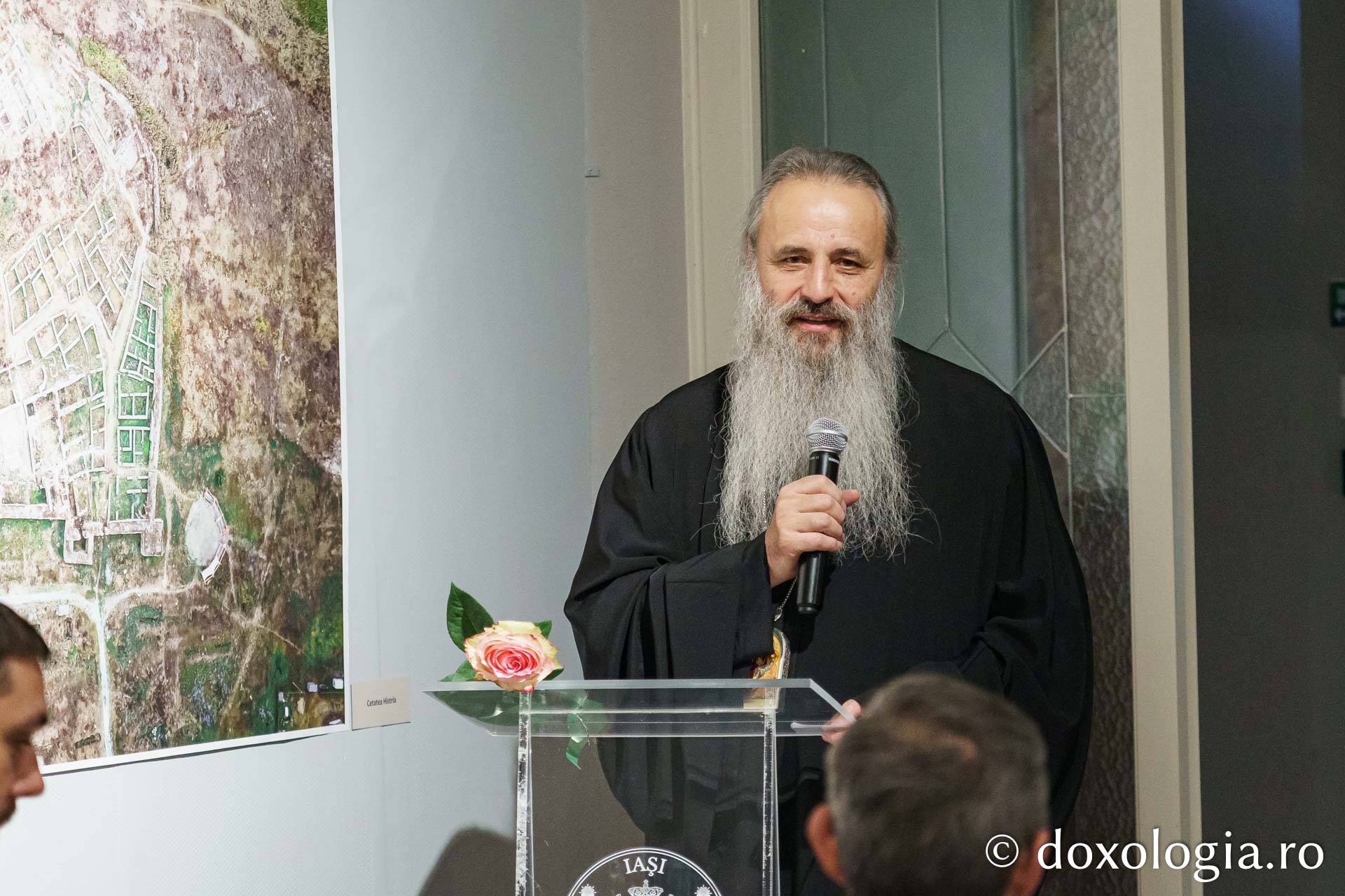 O expoziție unică despre începuturile creștinismului în Dobrogea, deschisă la Palatul Braunstein din Iași