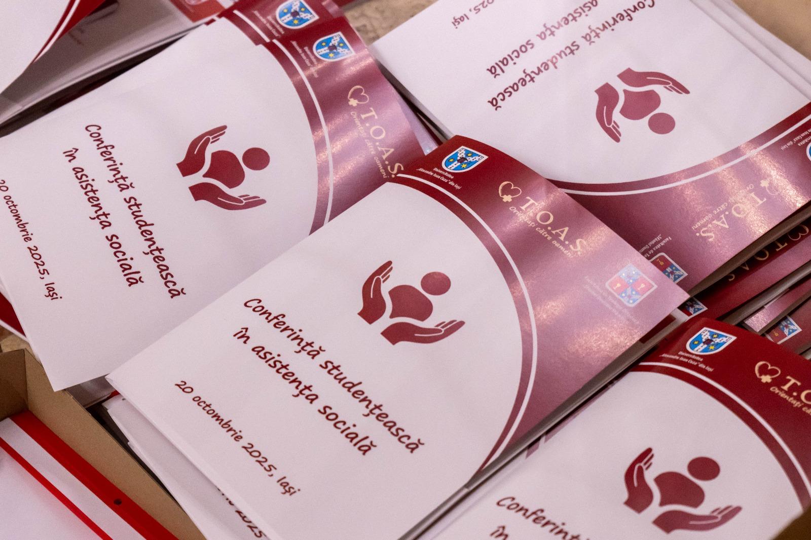 Dialog interdisciplinar despre vulnerabilitățile umane contemporane la Conferința Studențească de Asistență Socială de la Iași