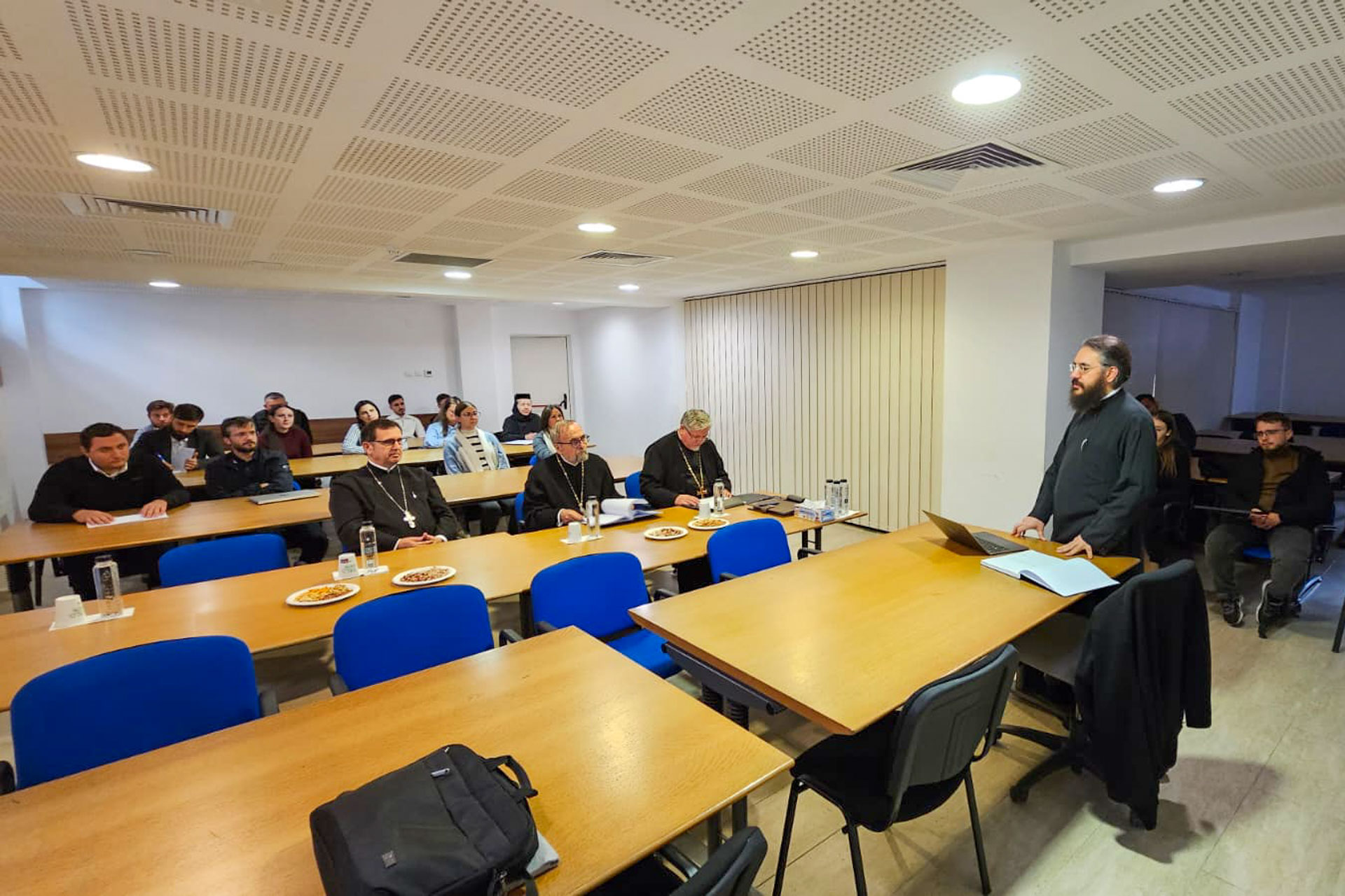 Examen de abilitare în cadrul Școlii Doctorale a Facultății de Teologie „Sfântul Dumitru Stăniloae” din Iași