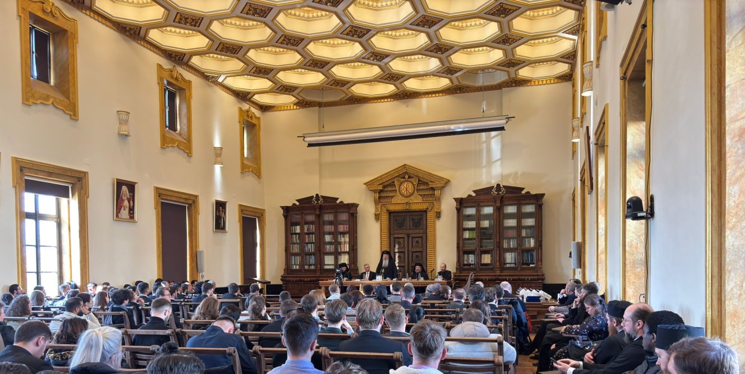 „Binecuvântare și prețuire la ceas aniversar” – PF Daniel / ziarullumina.ro „Universitatea şi Biserica au descoperit vocația comună de a promova cunoaşterea ştiinţifică şi spirituală” – PF Daniel