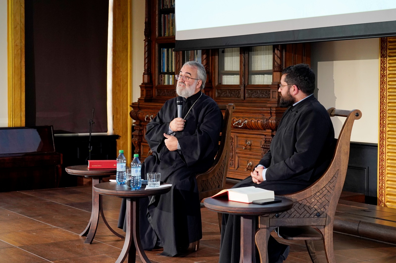 La finalul Hramului Sfintei Parascheva: volumul „Teologia Morală” de Georgios Mantzaridis, prezentat la Iași