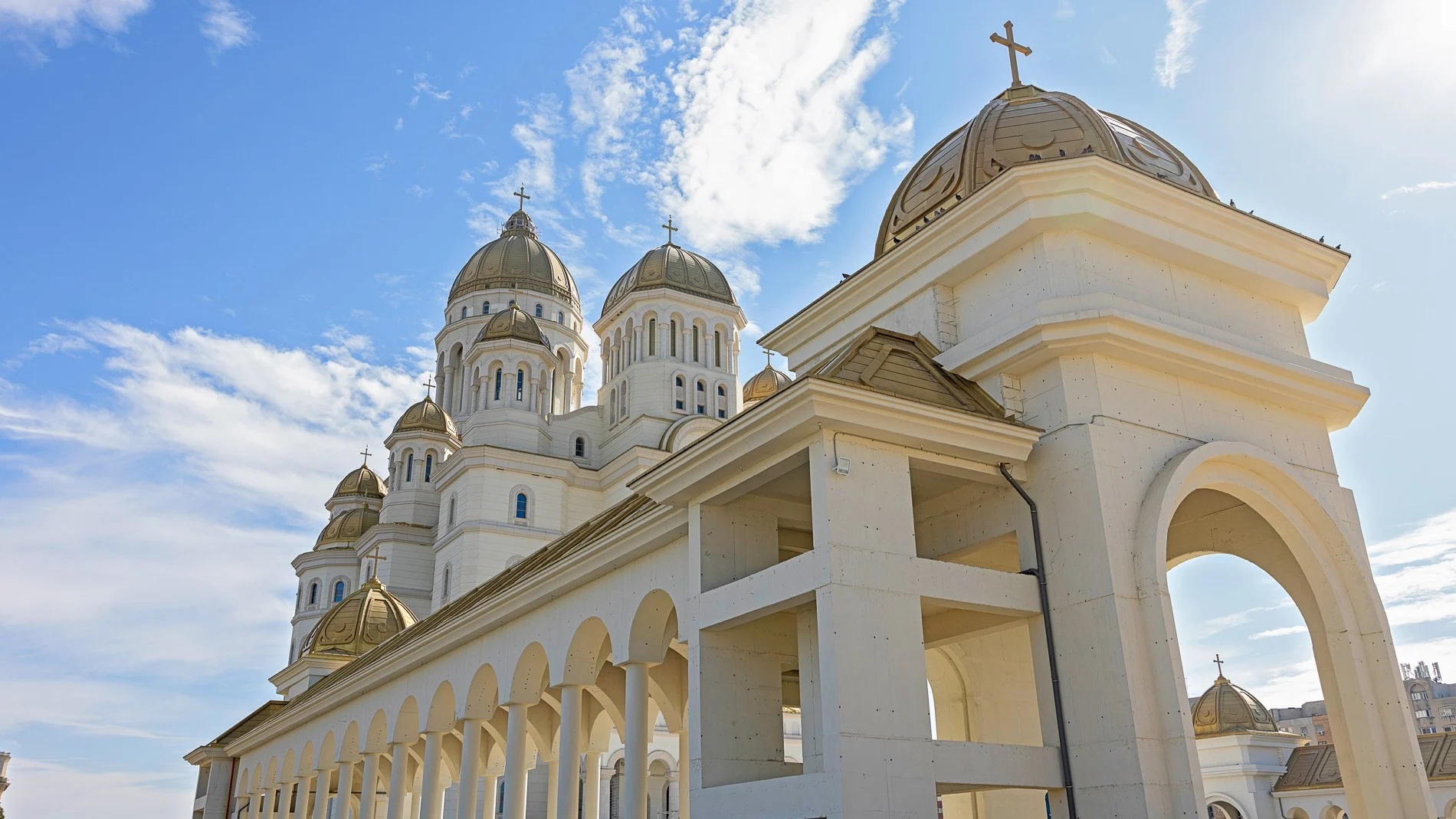 Patriarhul Ecumenic Bartolomeu I și Patriarhul Daniel au sfințit pictura în mozaic a Catedralei Naționale / Foto: Basilica.ro - Mircea Florescu Patriarhul Ecumenic Bartolomeu I și Patriarhul Daniel au sfințit pictura în mozaic a Catedralei Naționale