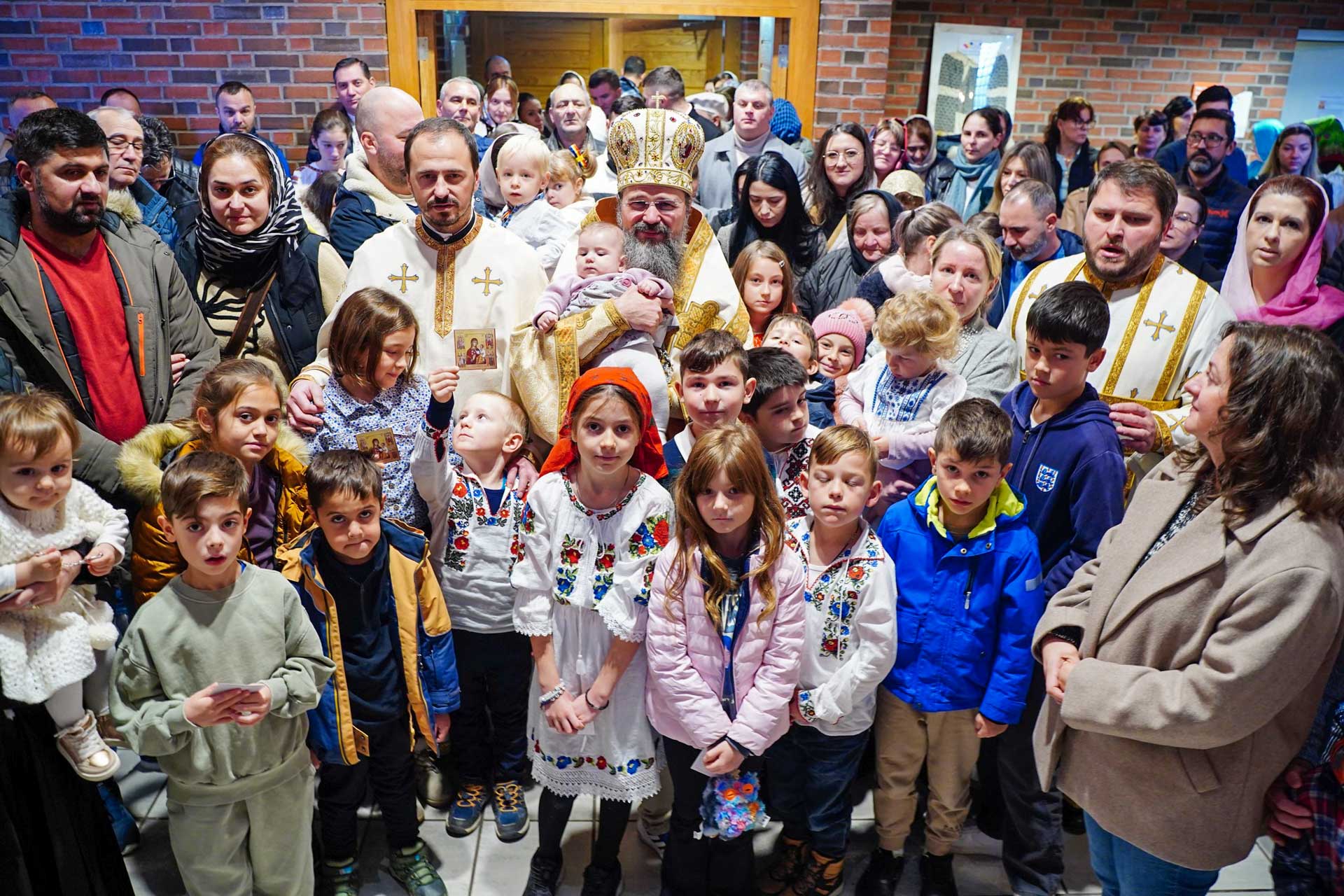 Preasfințitul Părinte Macarie, în slujire la Iași, Kufstein și Oslo