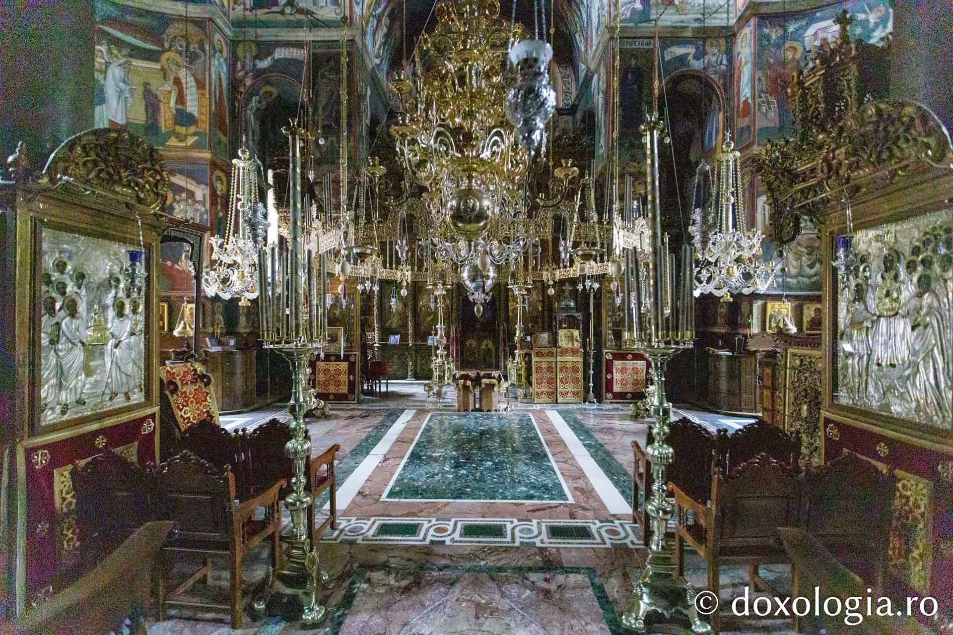 Katholikonul Mănăstirii Vatoped