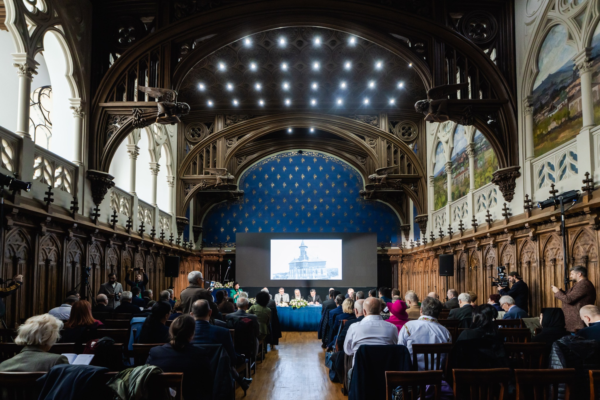 La Iași a debutat cea de-a XXVII-a ediție a Simpozionului Internațional „Monumentul – Tradiție și Viitor” / Foto: Muzeul Municipal „Regina Maria” Iași La Iași a debutat cea de-a XXVII-a ediție a Simpozionului Internațional „Monumentul – Tradiție și Viitor”