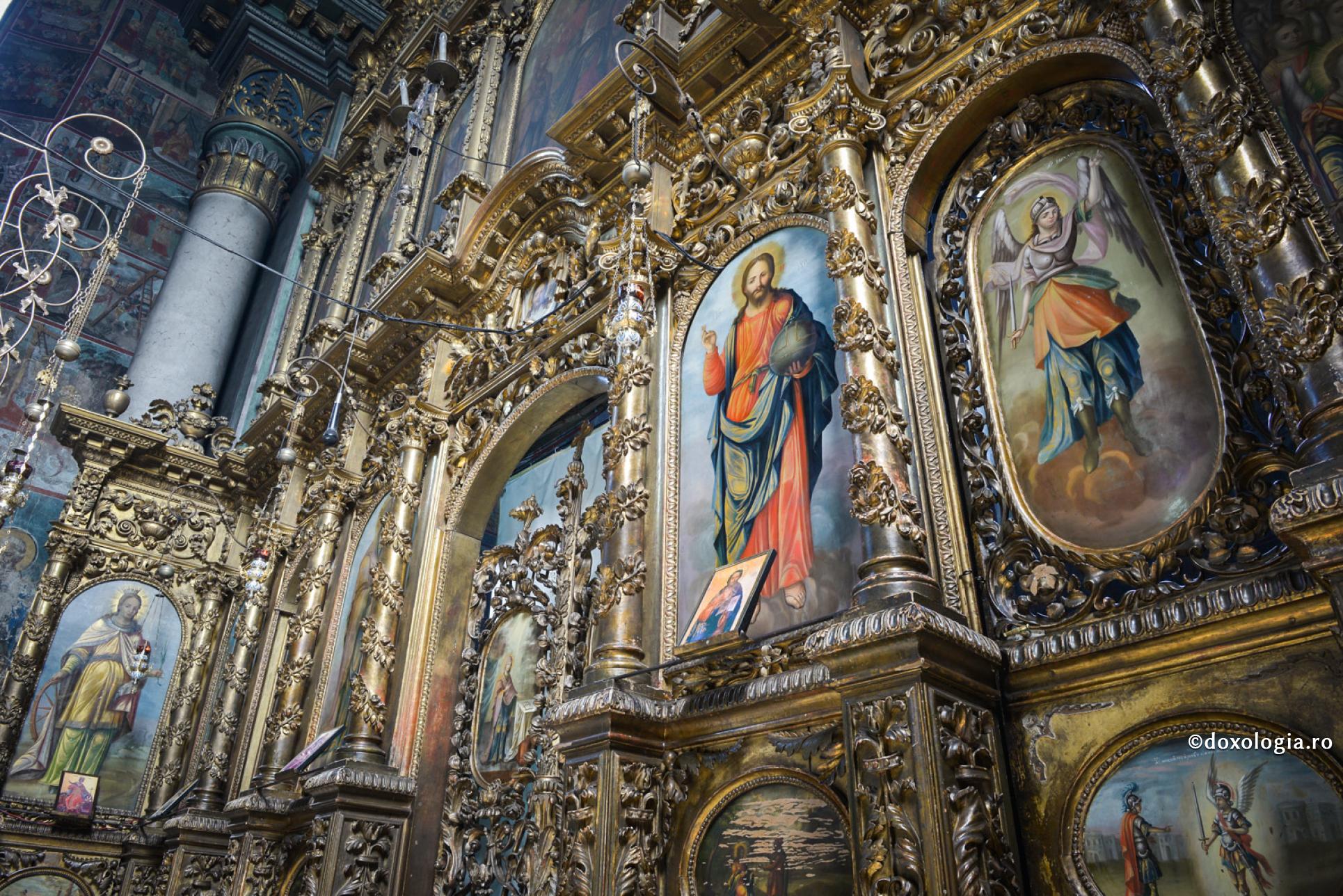 Mănăstirea Frumoasa, catapeteasmă / Foto: Oana Nechifor