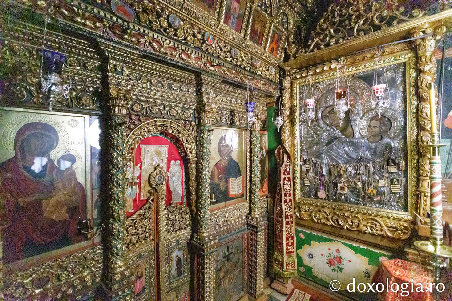 Paraclisul Maicii Domnului „Paramythia” – Vatoped