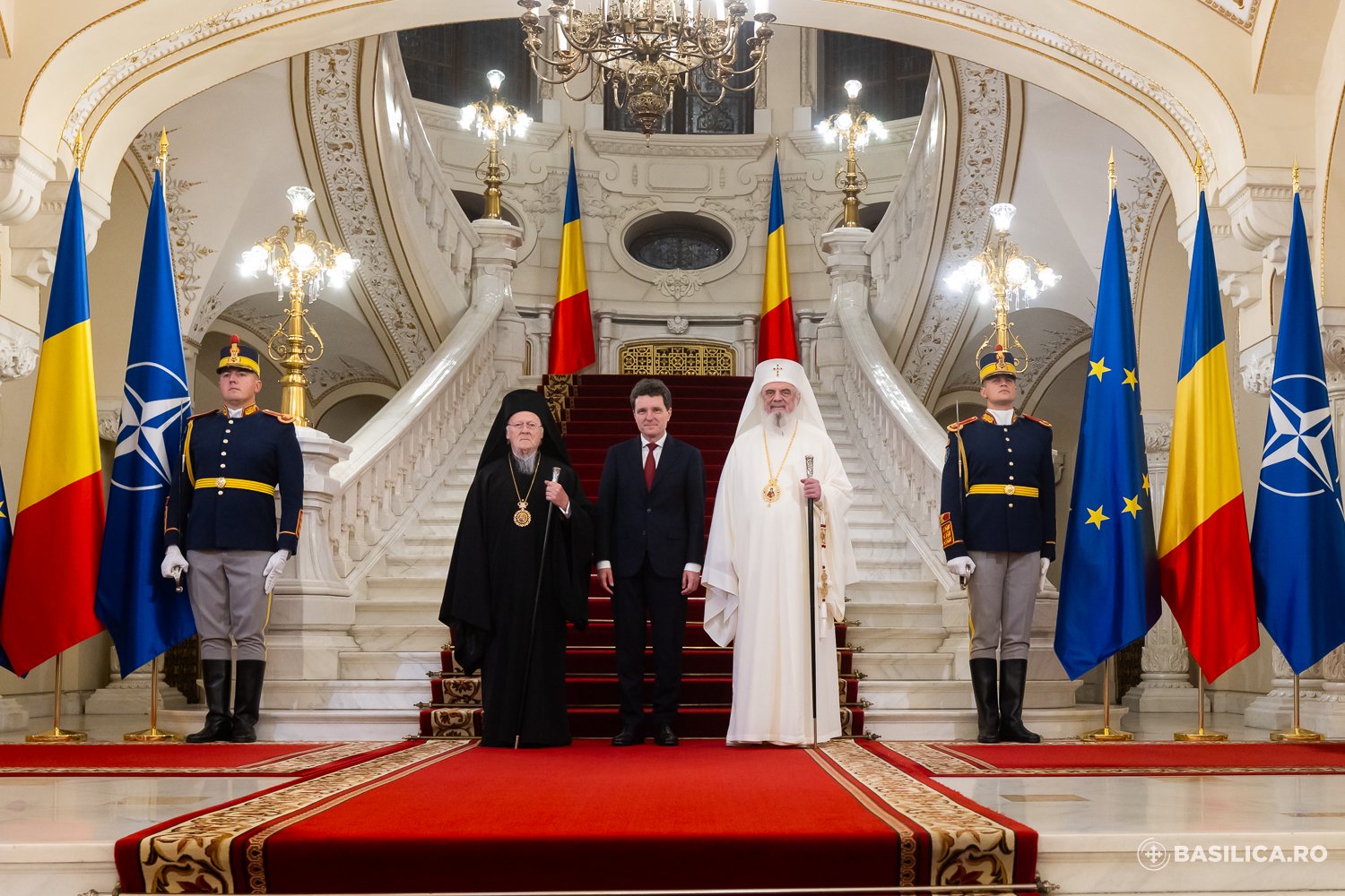 Patriarhul Ecumenic Bartolomeu I și Patriarhia Română, distinși de Președintele României / Foto: Basilica.ro - Mircea Florescu Patriarhul Ecumenic Bartolomeu I și Patriarhia Română, distinși de Președintele României