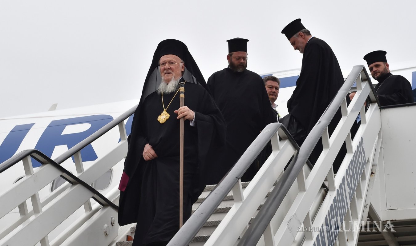 Foto: ziarullumina.ro Sanctitatea Sa Bartolomeu va sosi mâine în România