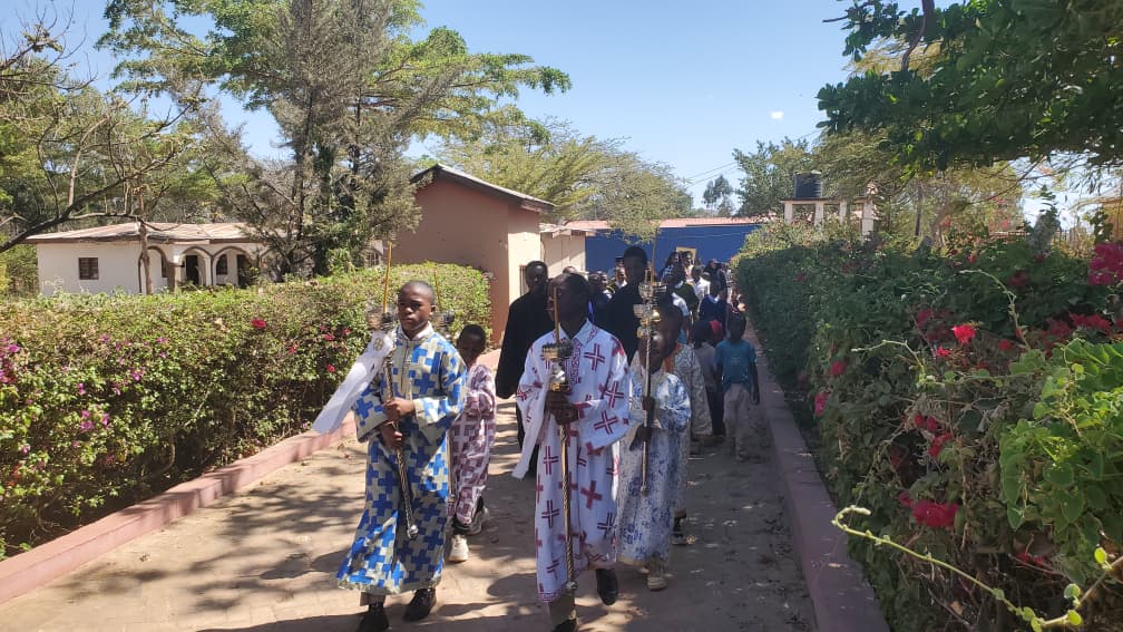 Hram la biserica mică a Centrului Misionar din Kidamali